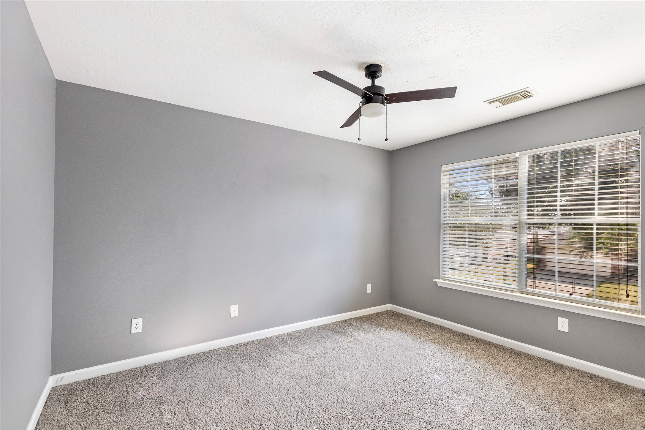 17815 Torregon Lane Property Photo 18