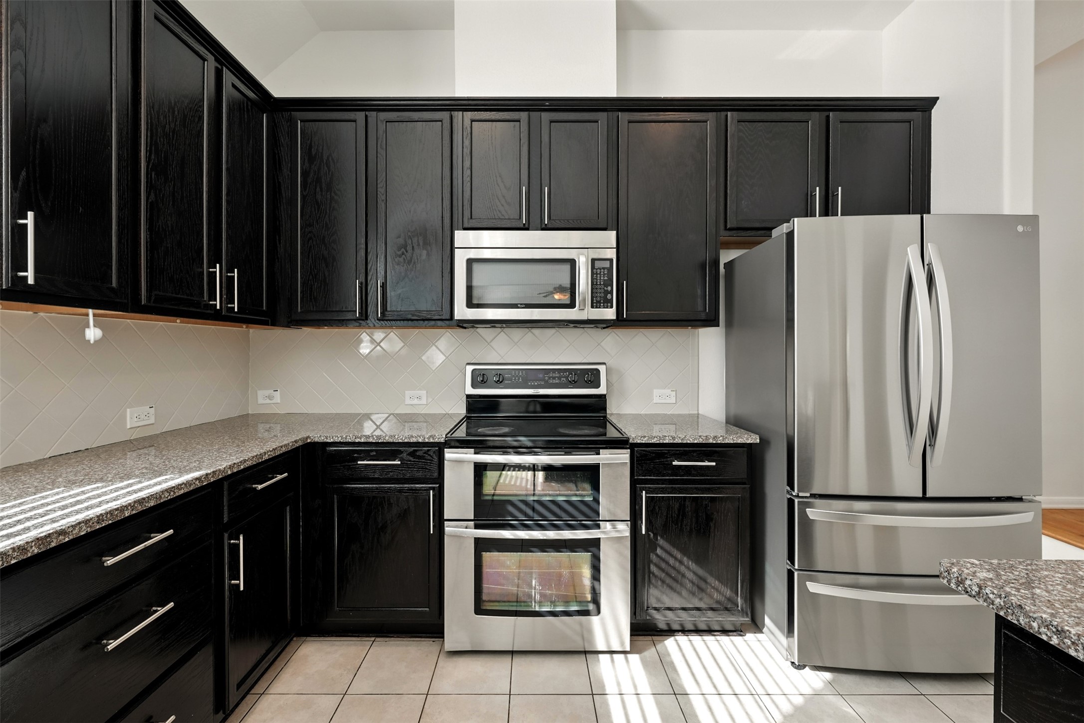 9219 Gilbert Hollow Drive Property Photo 16