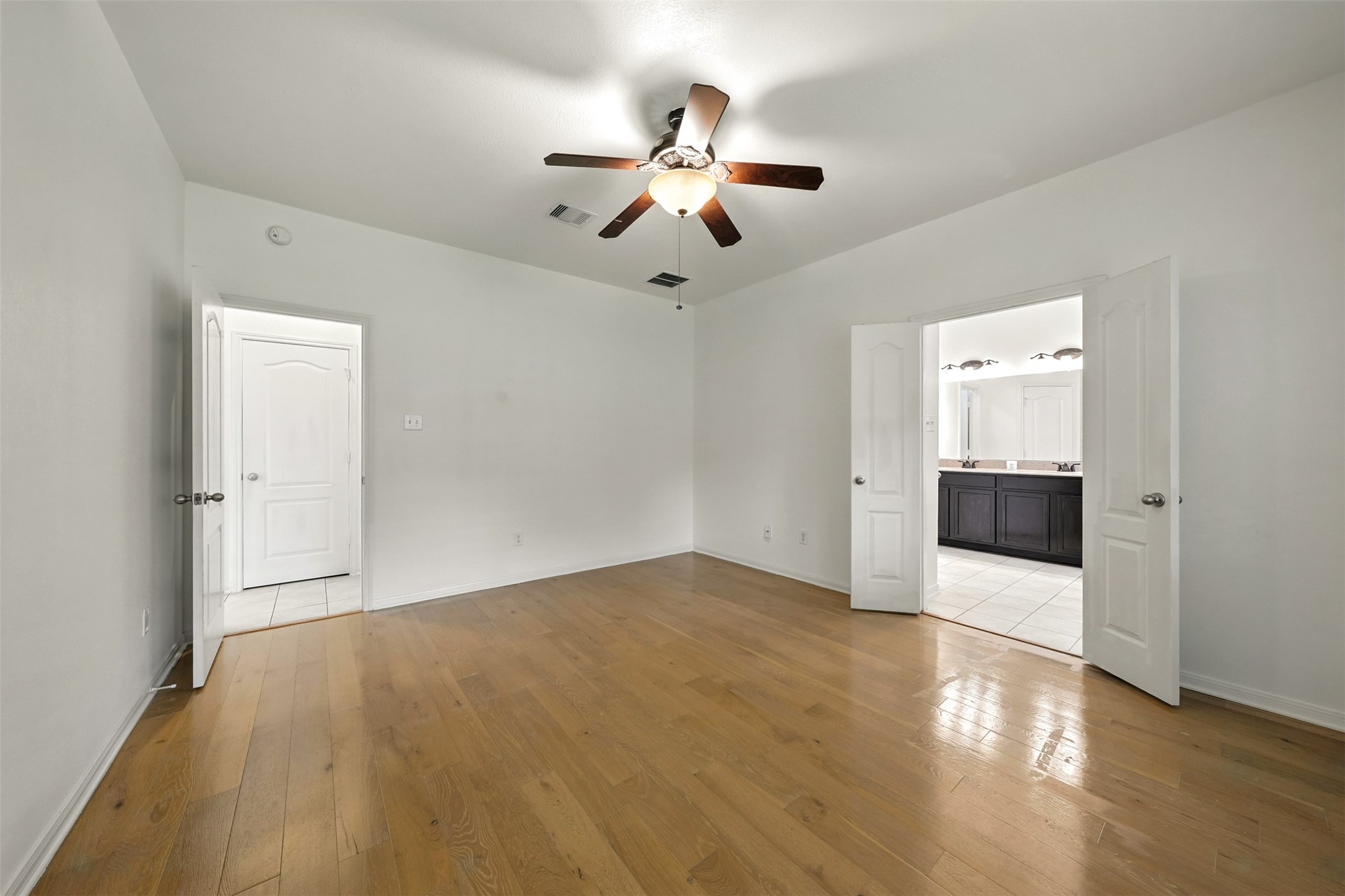 9219 Gilbert Hollow Drive Property Photo 26