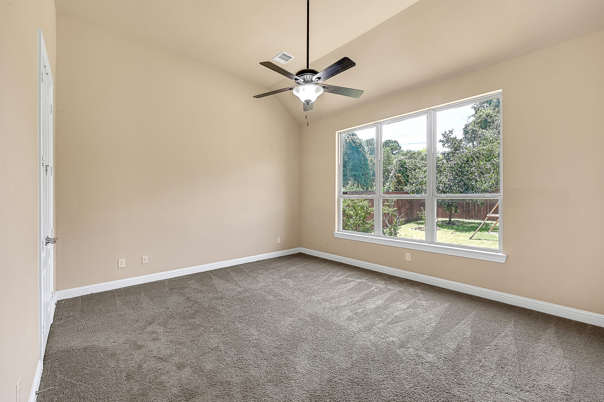 26610 Sooty Tern Drive Property Photo 12