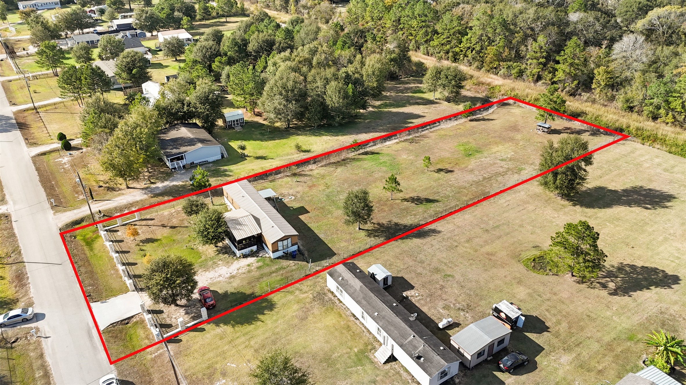320 County Road 48761 Property Photo 2