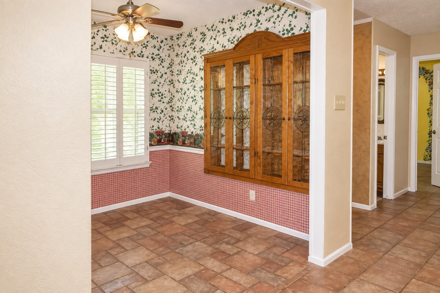828 Armadillo Drive Property Photo 9