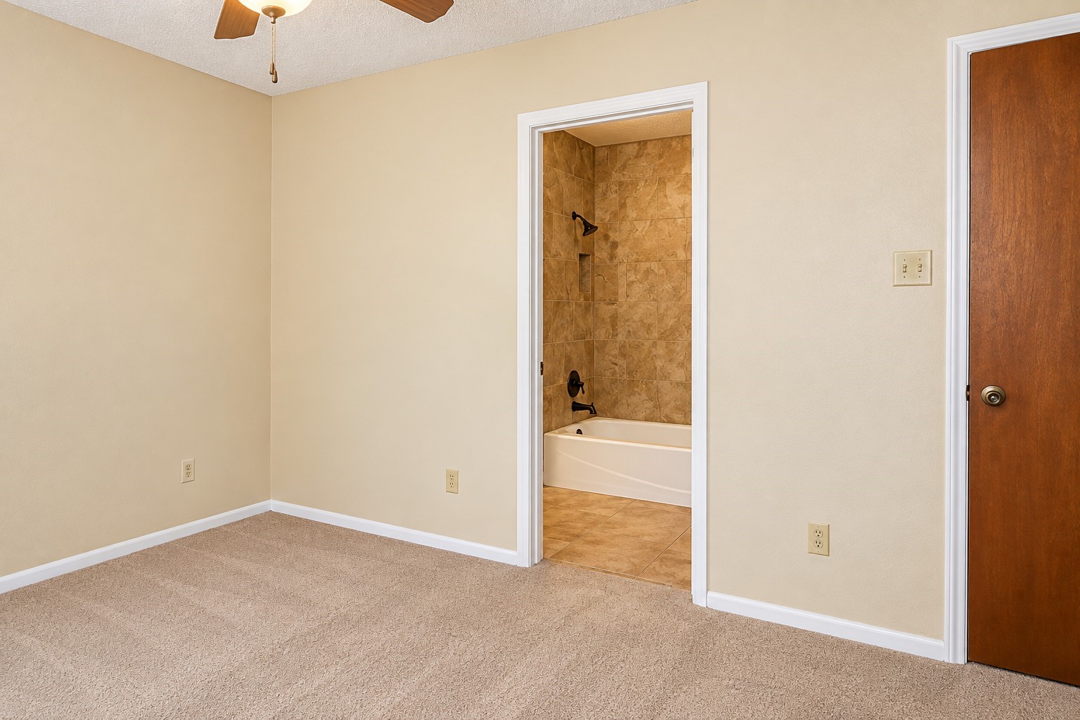 828 Armadillo Drive Property Photo 28