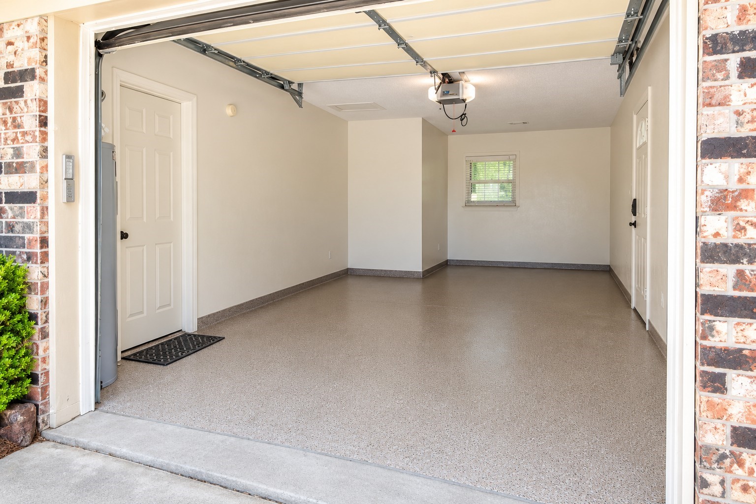 828 Armadillo Drive Property Photo 33