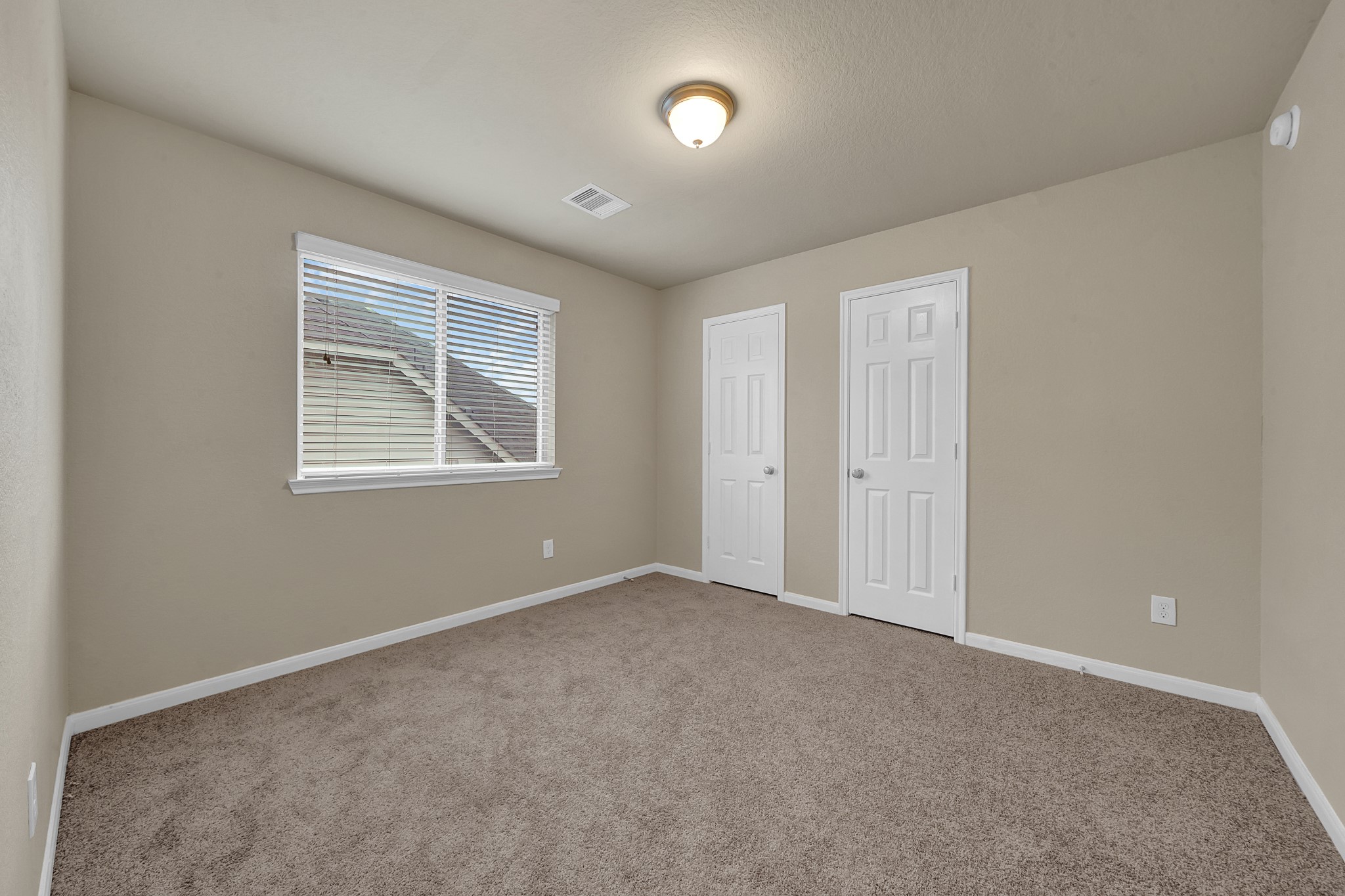 16911 Wedgeside Park Property Photo 17