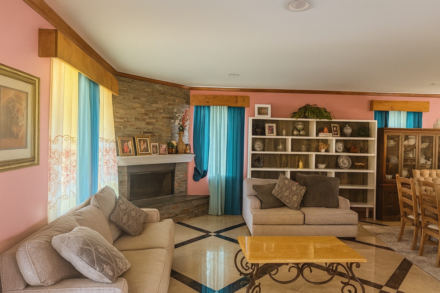 805 County Road 3550 Property Photo 4