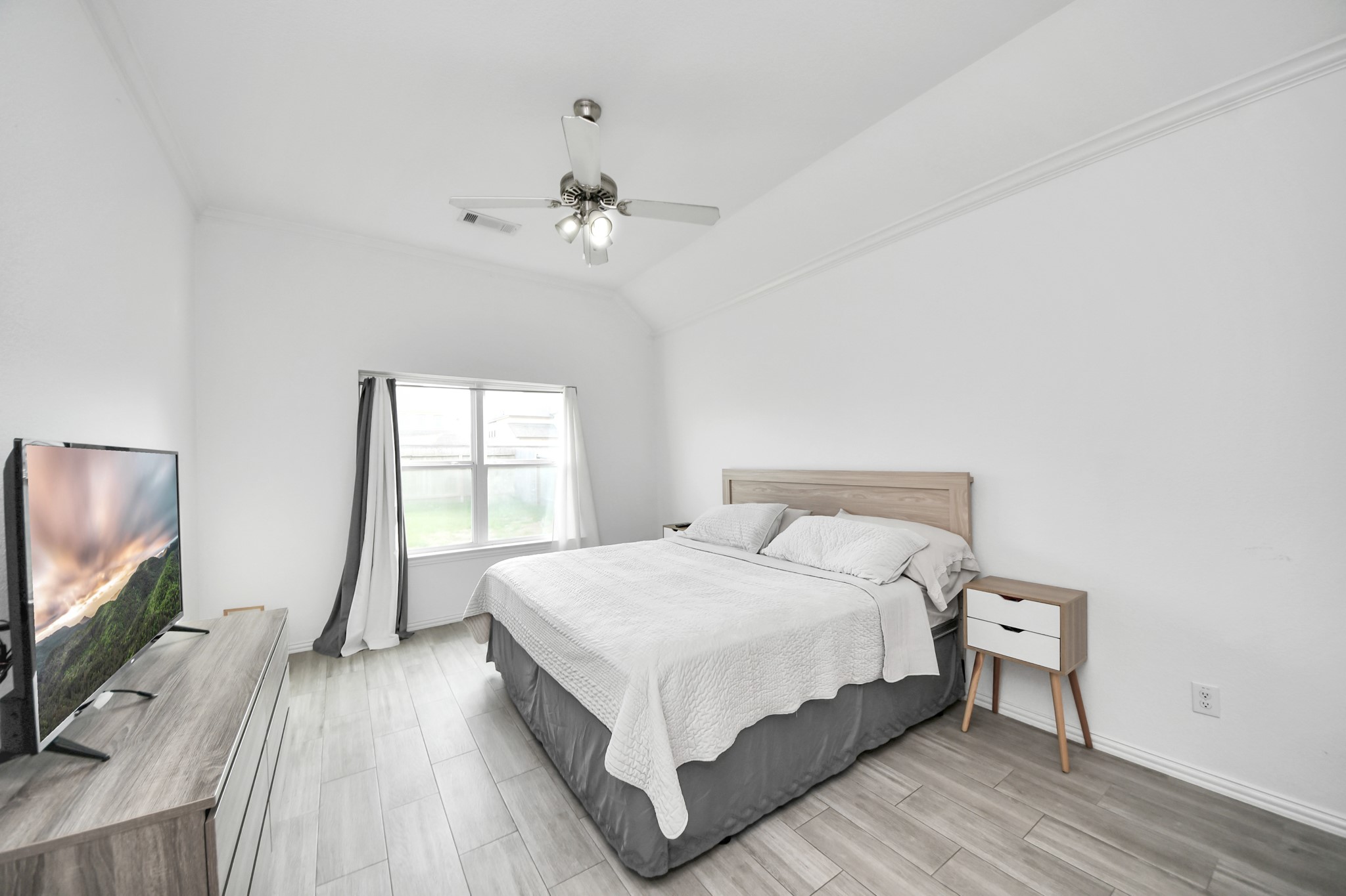 30207 Twisting Springs Drive Property Photo 15
