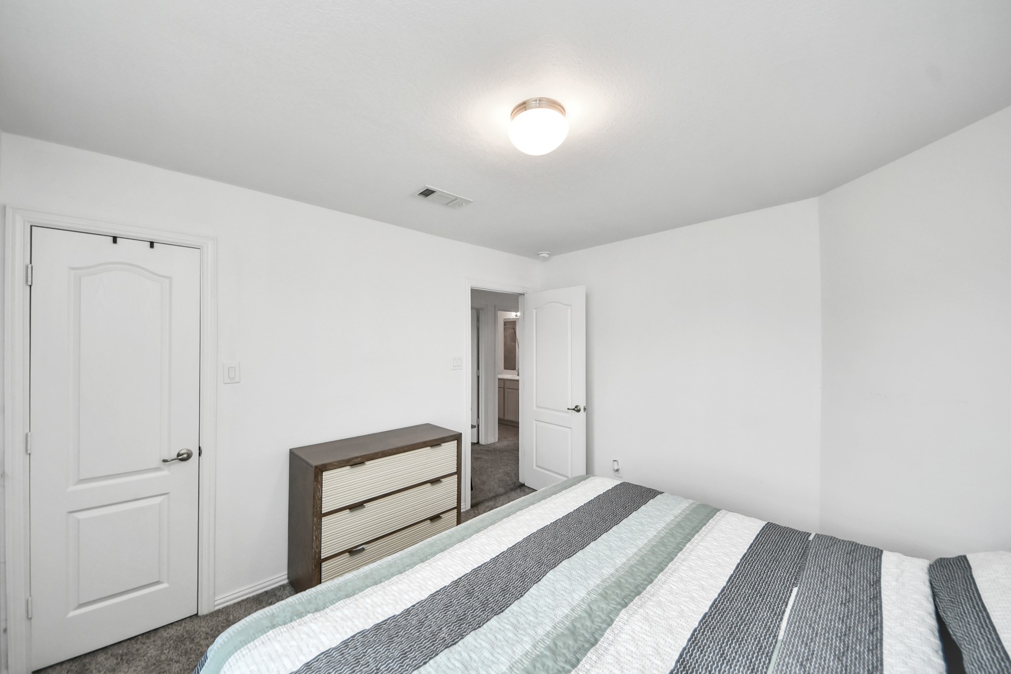 30207 Twisting Springs Drive Property Photo 25