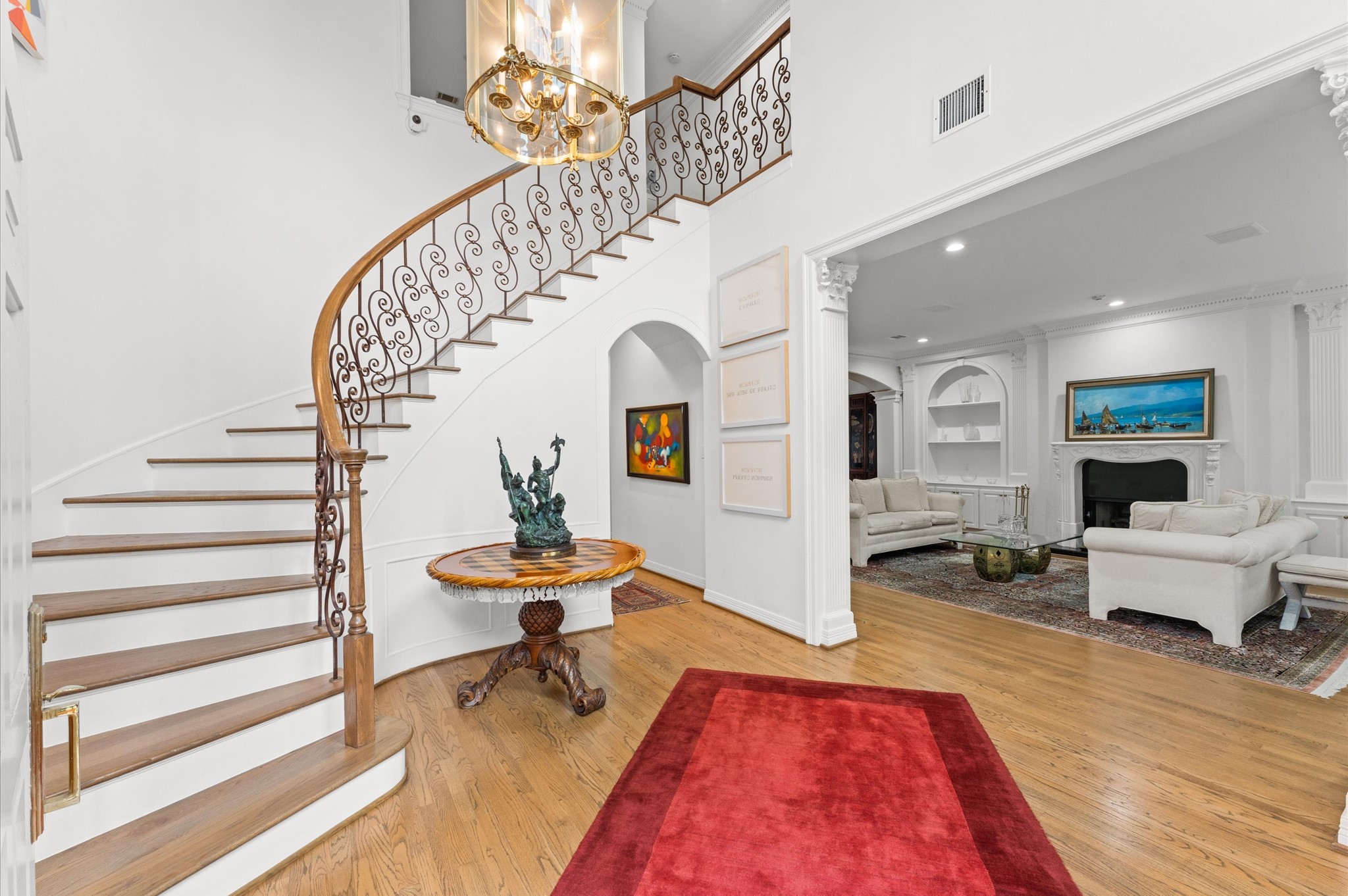 2222 Nantucket Drive B Property Photo 1