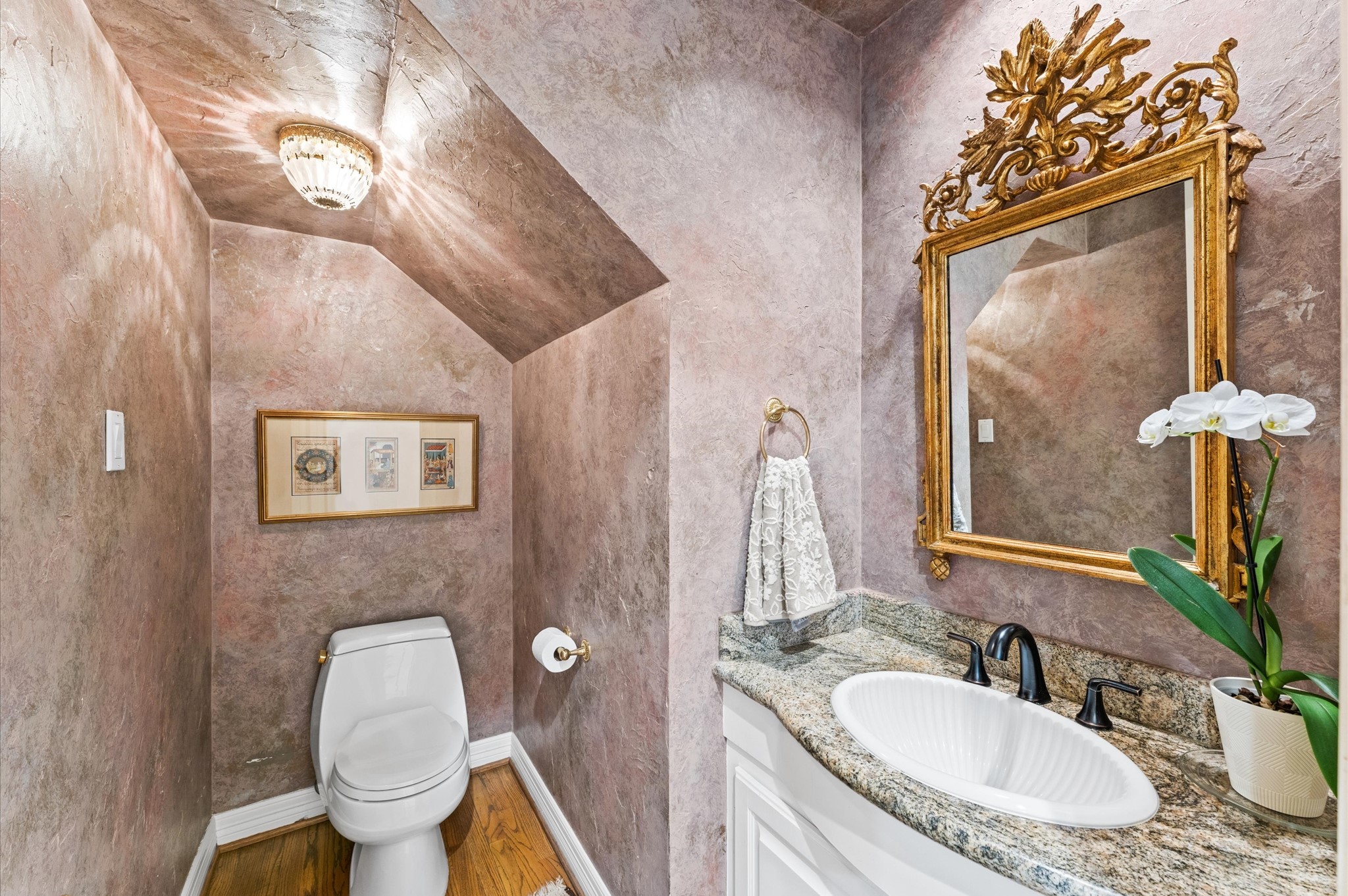 2222 Nantucket Drive B Property Photo 12