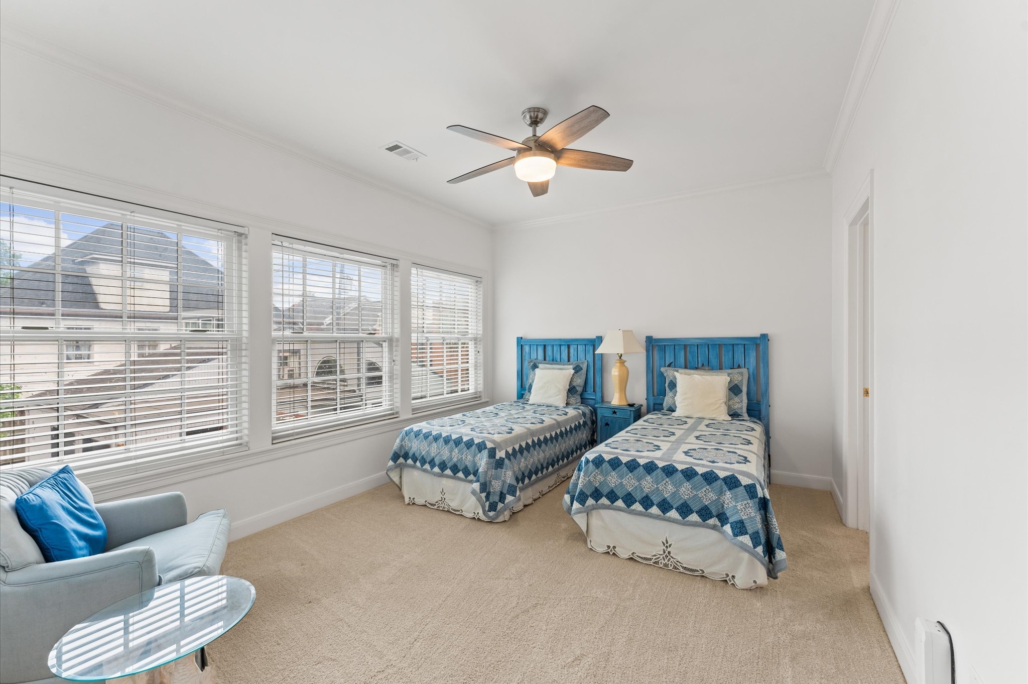 2222 Nantucket Drive B Property Photo 25