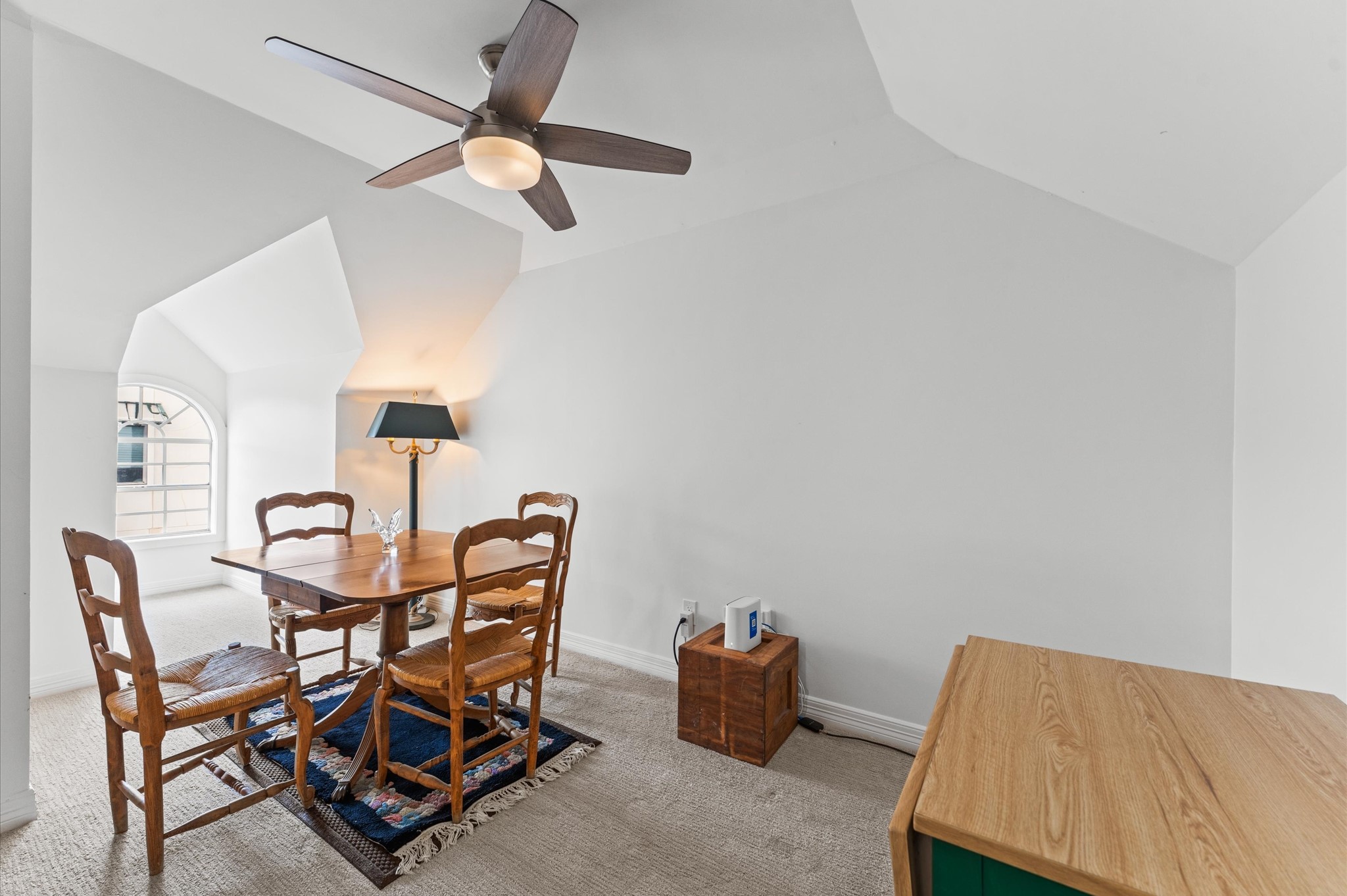 2222 Nantucket Drive B Property Photo 33