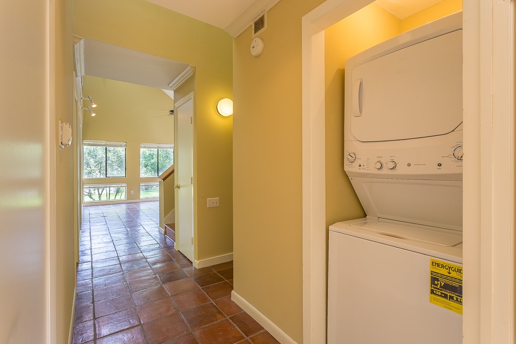 2349 Albans Road 2 Property Photo 25