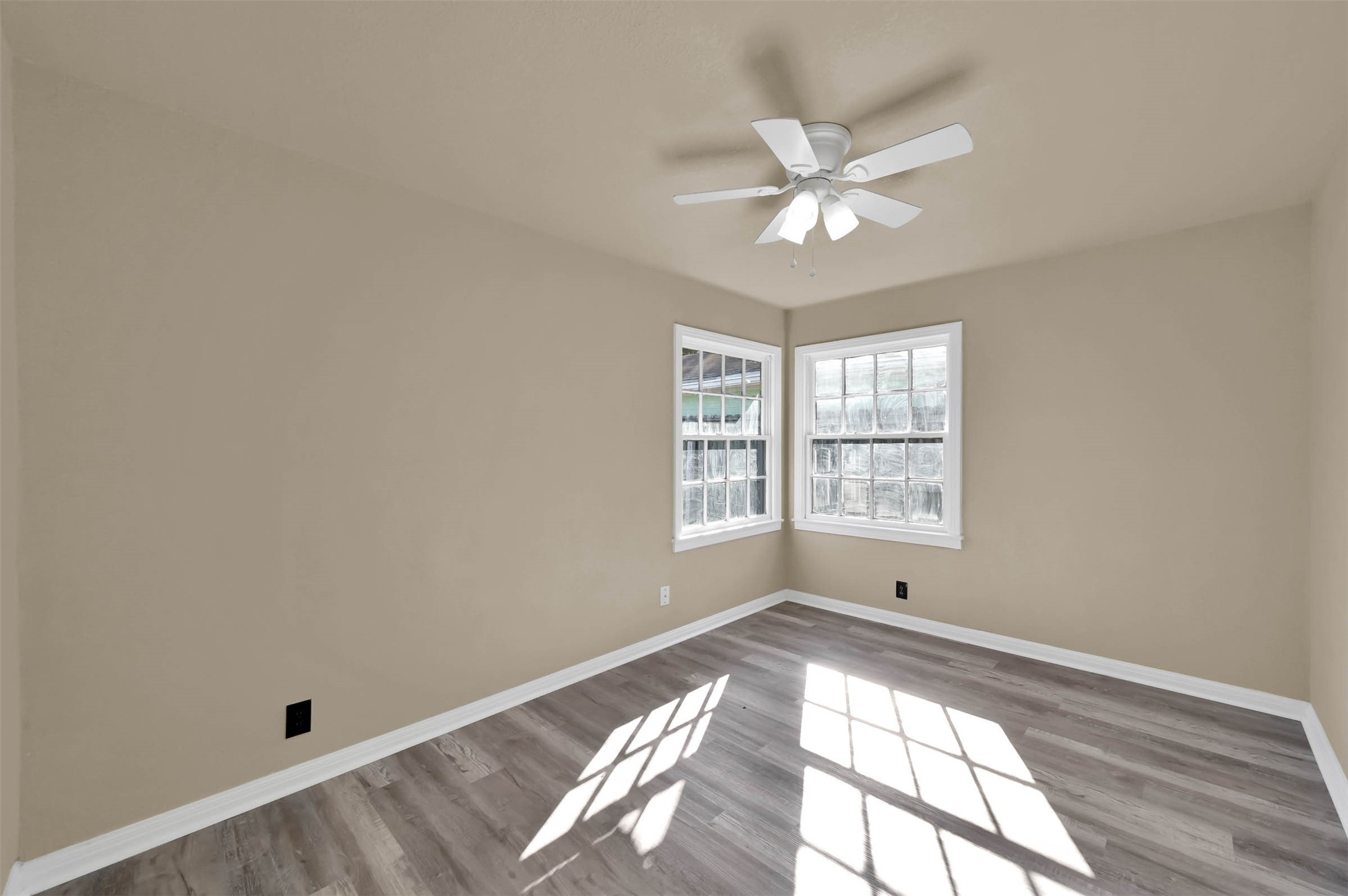 1208 Leggett Drive Property Photo 15