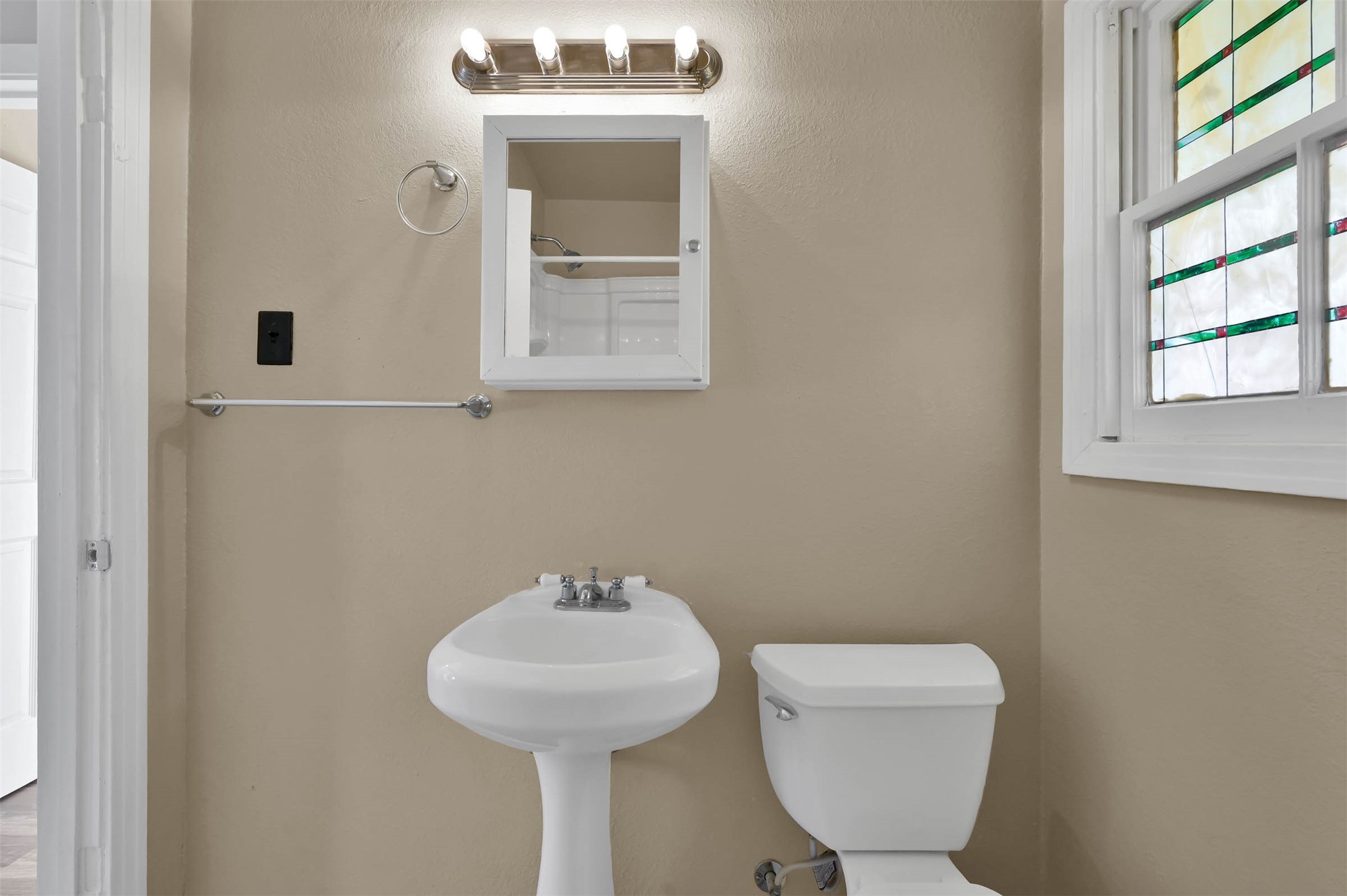 1208 Leggett Drive Property Photo 18