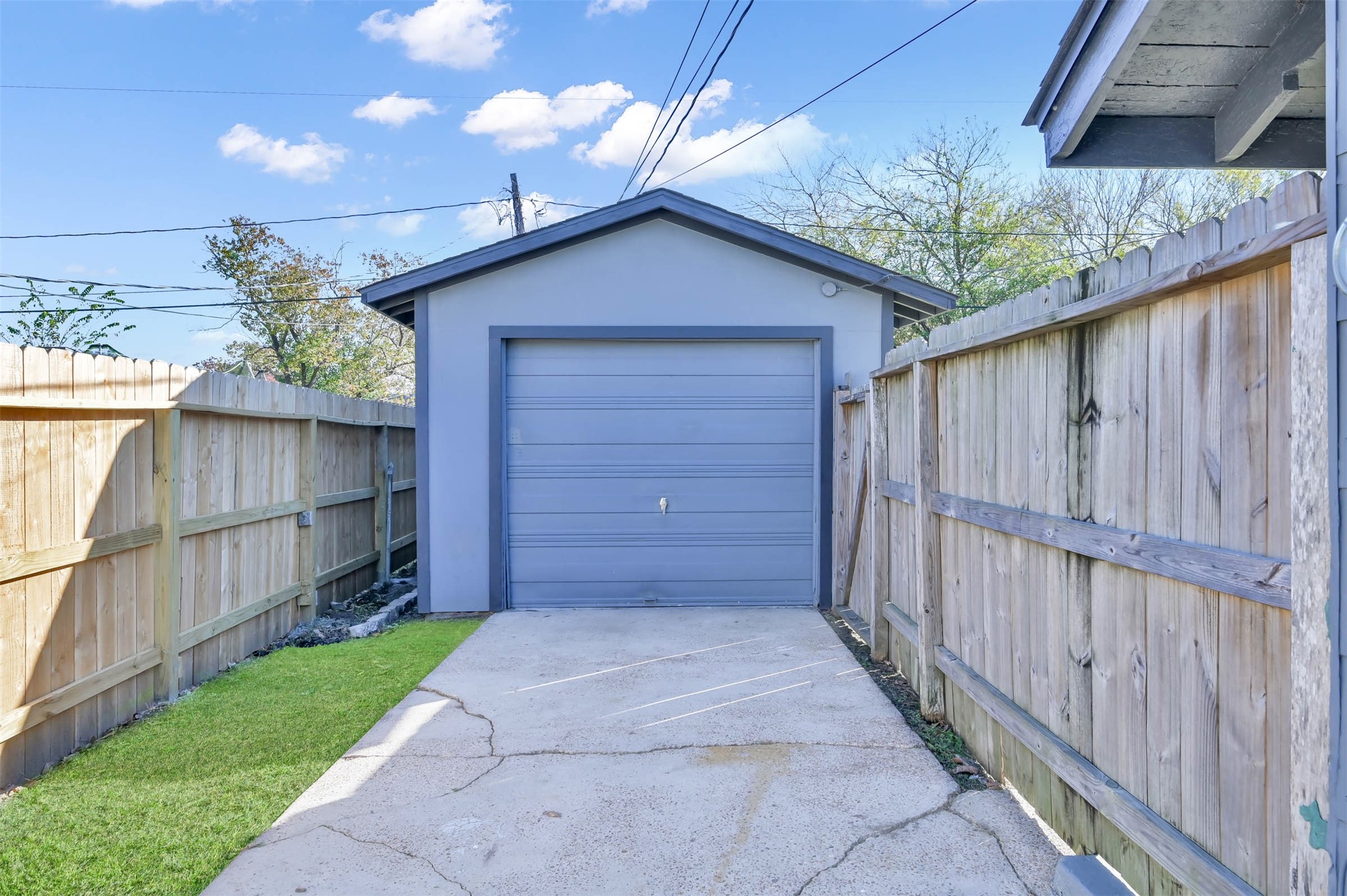 1208 Leggett Drive Property Photo 24