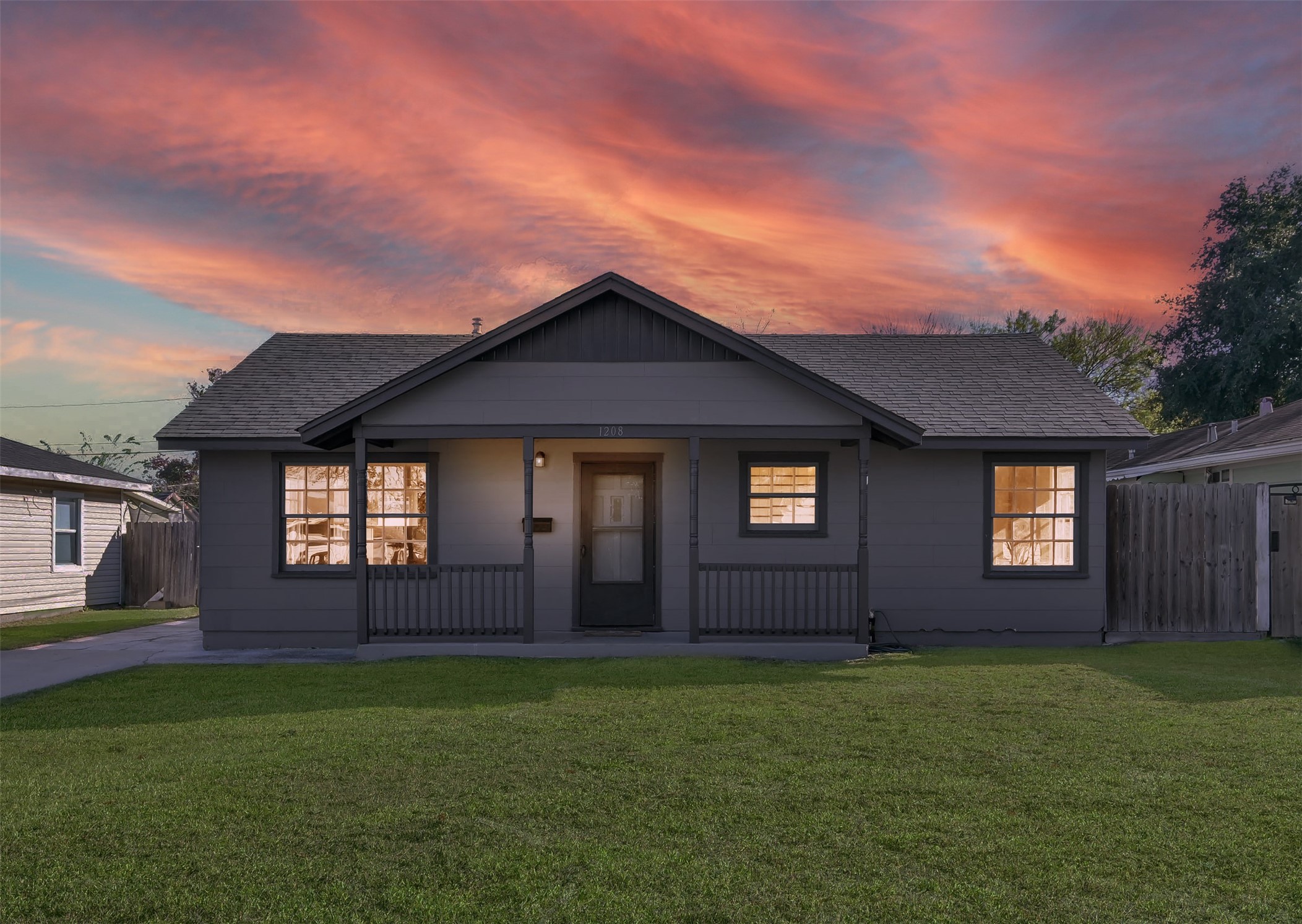 1208 Leggett Drive Property Photo 25
