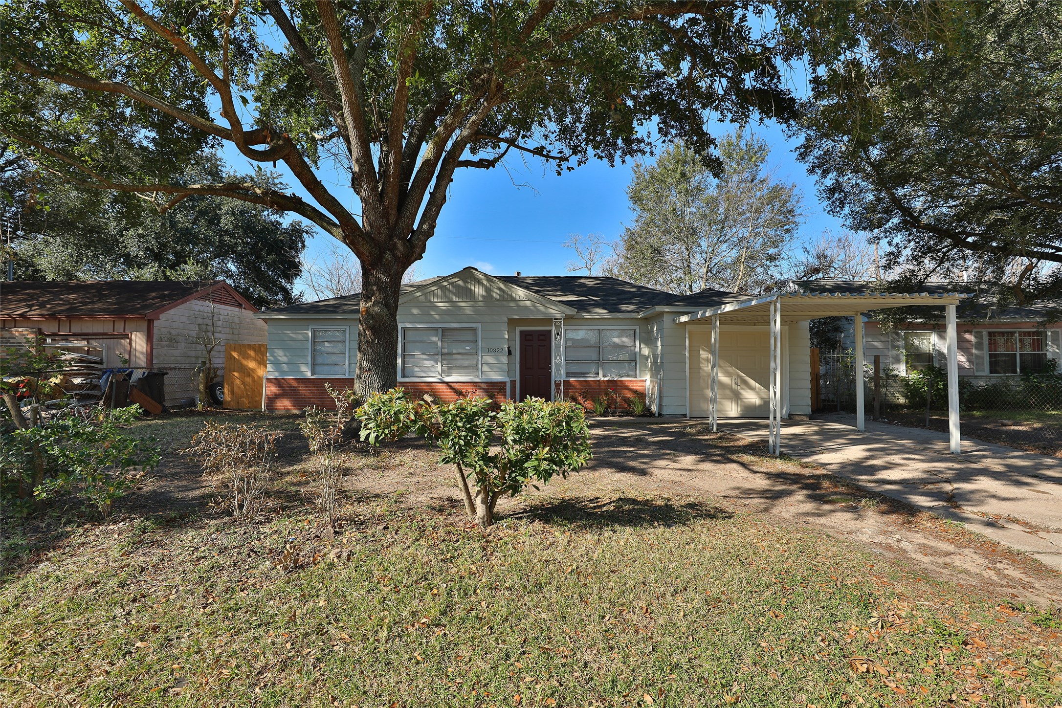 10322 Cathedral Drive Property Photo 2