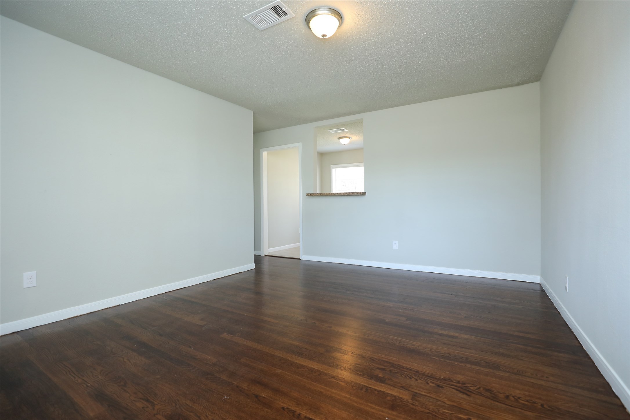 10322 Cathedral Drive Property Photo 5
