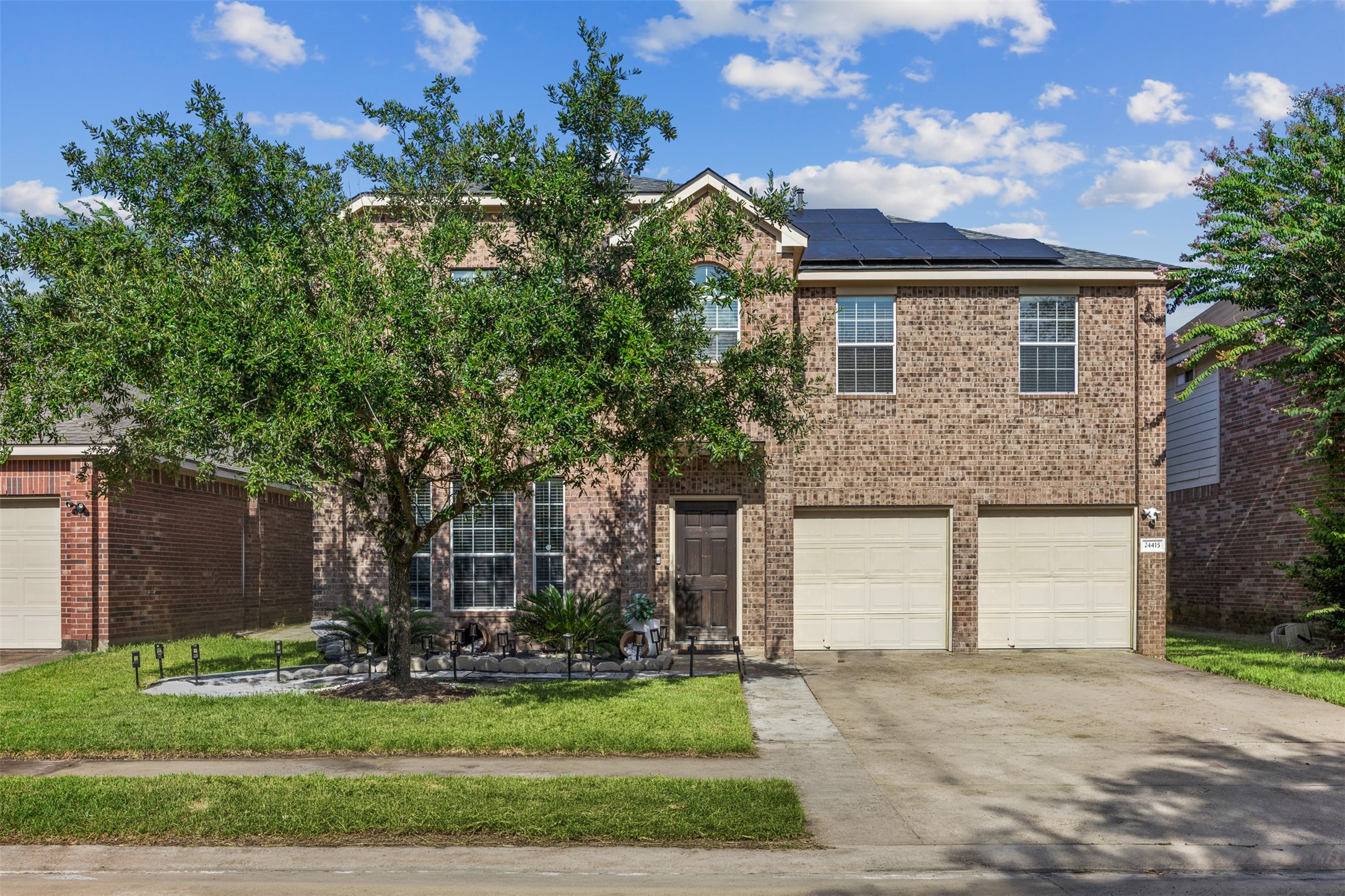 24415 Lakecrest Bend Drive Property Photo 1