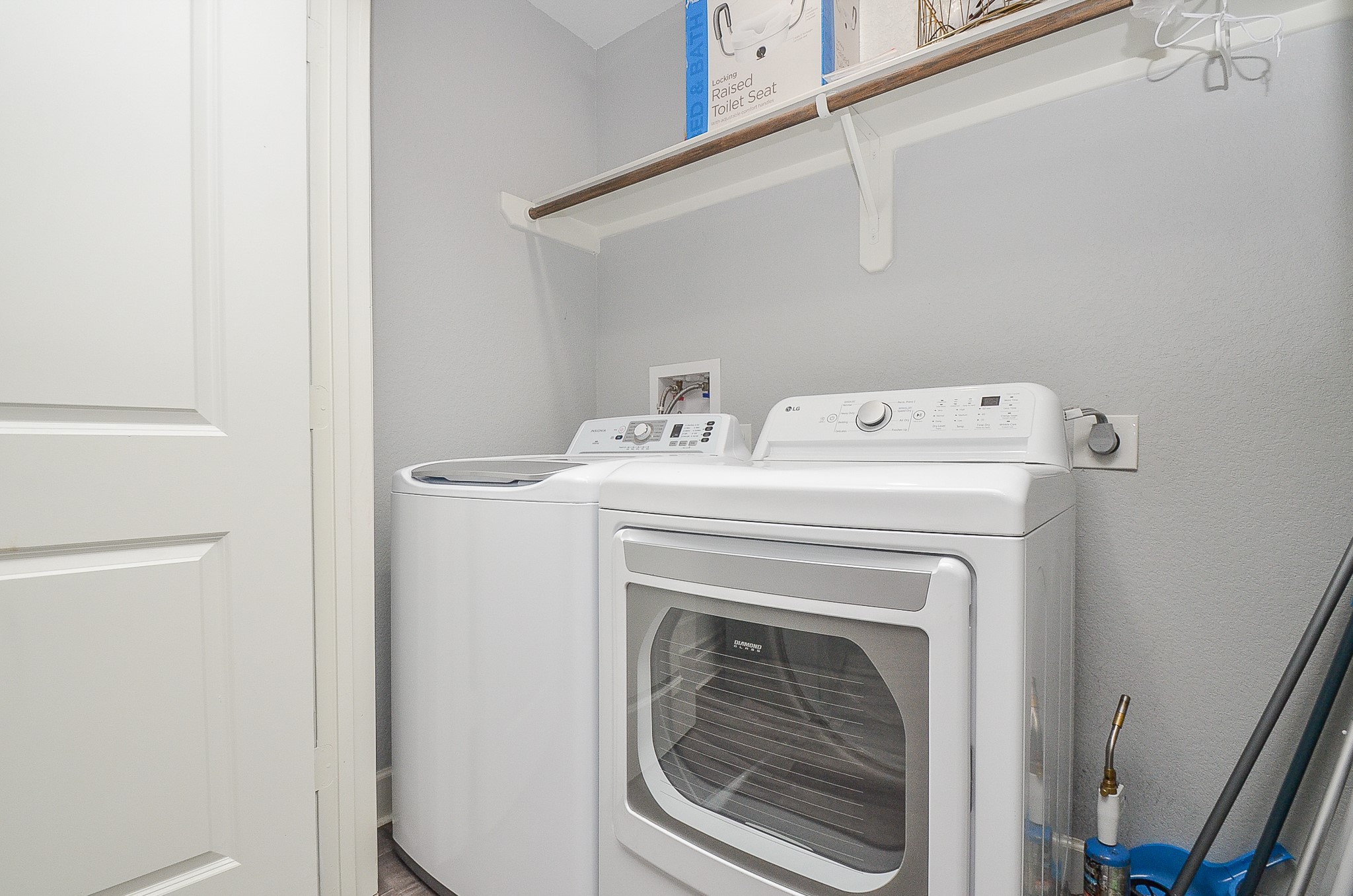 5443 Quail Tree Lane Property Photo 3
