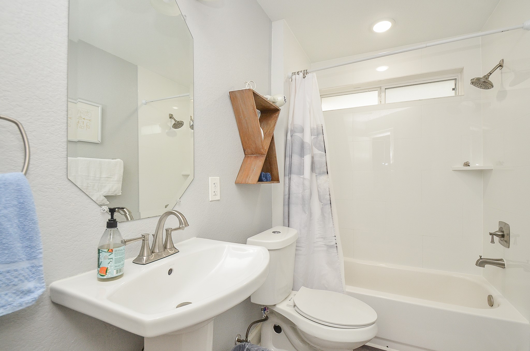 5443 Quail Tree Lane Property Photo 4