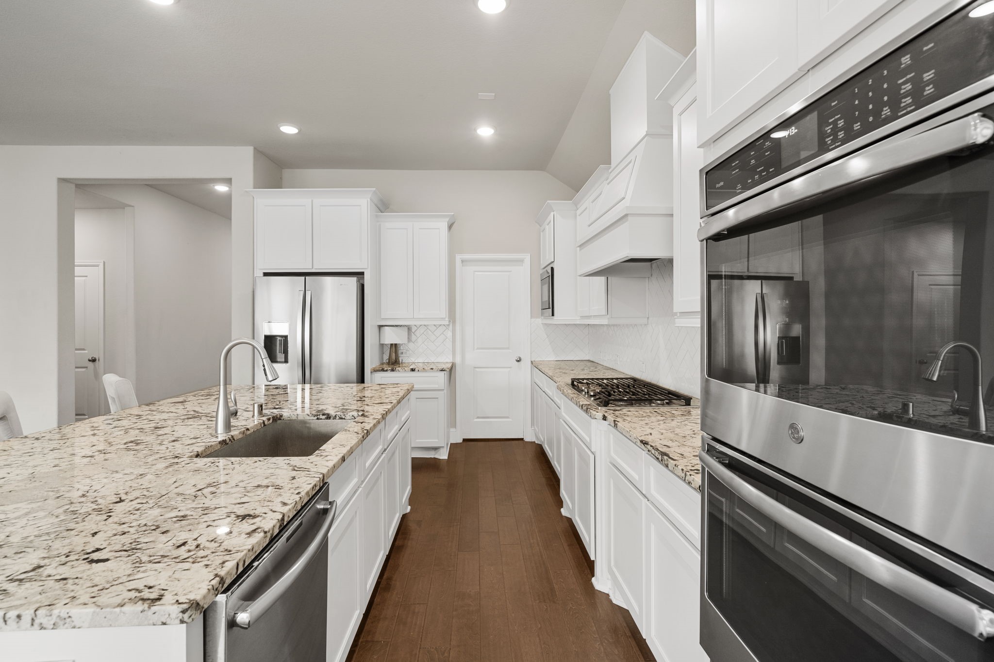 2622 Big Vine Court Property Photo 6