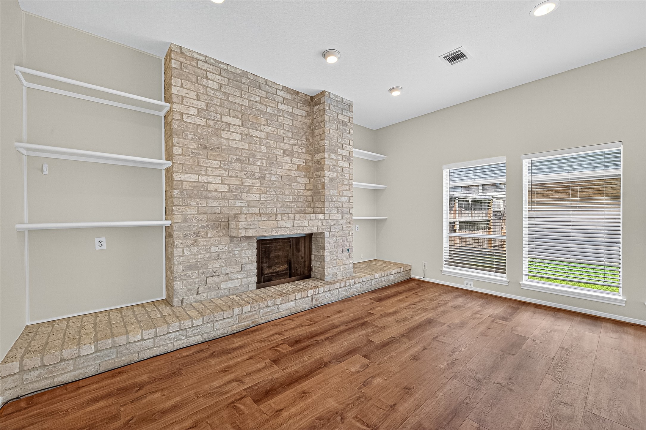 10815 Shawnbrook Drive Property Photo 11