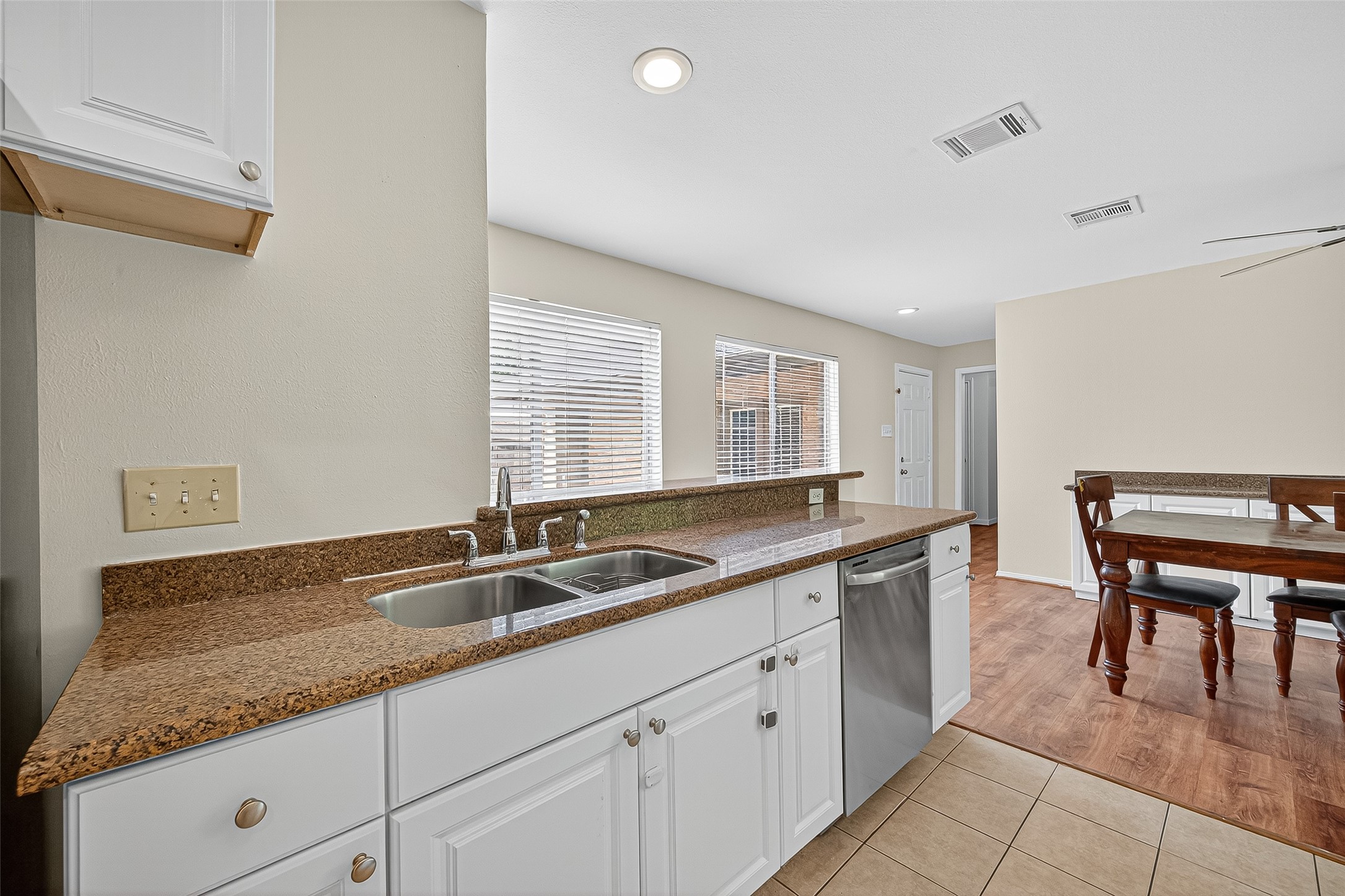 10815 Shawnbrook Drive Property Photo 21