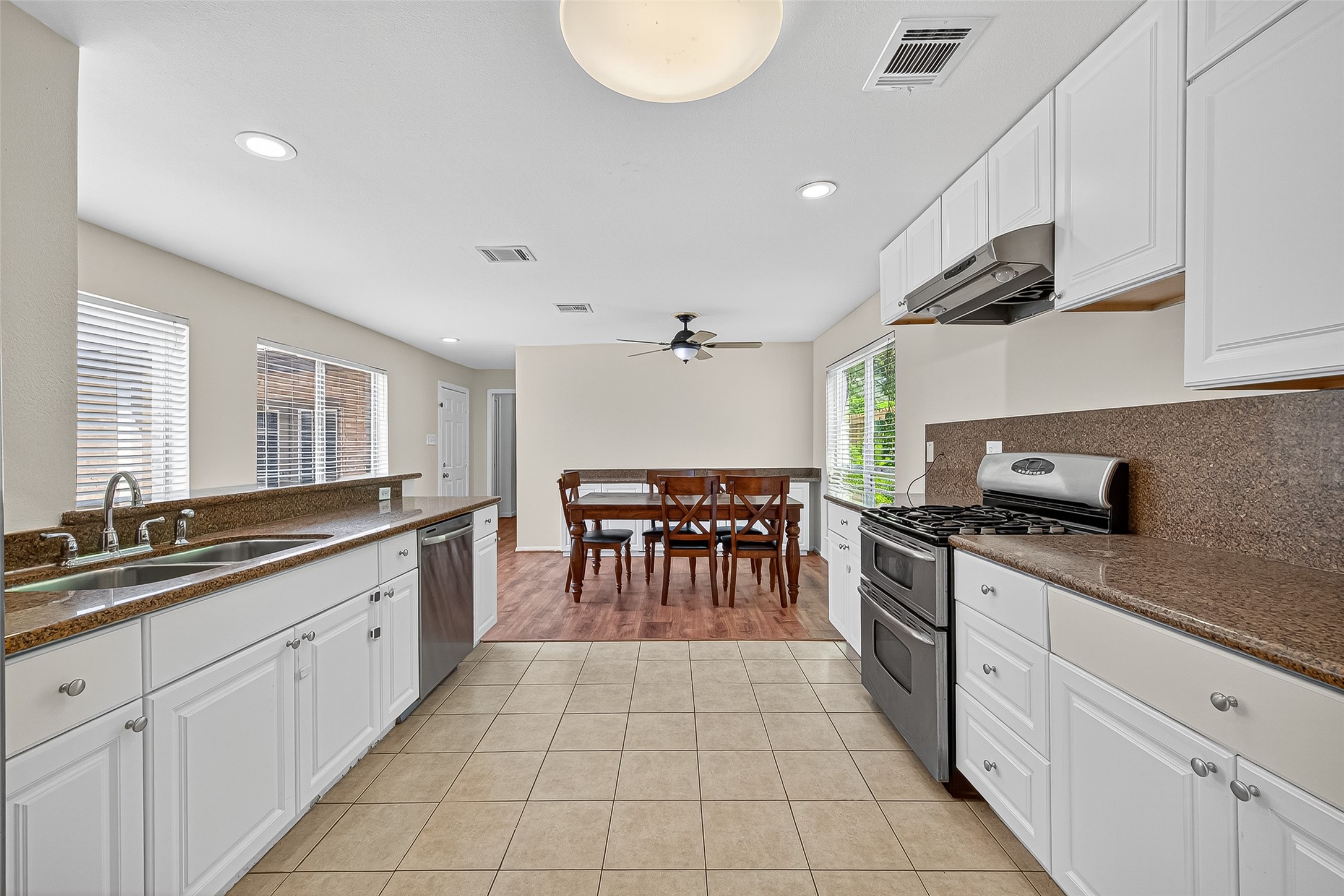 10815 Shawnbrook Drive Property Photo 23