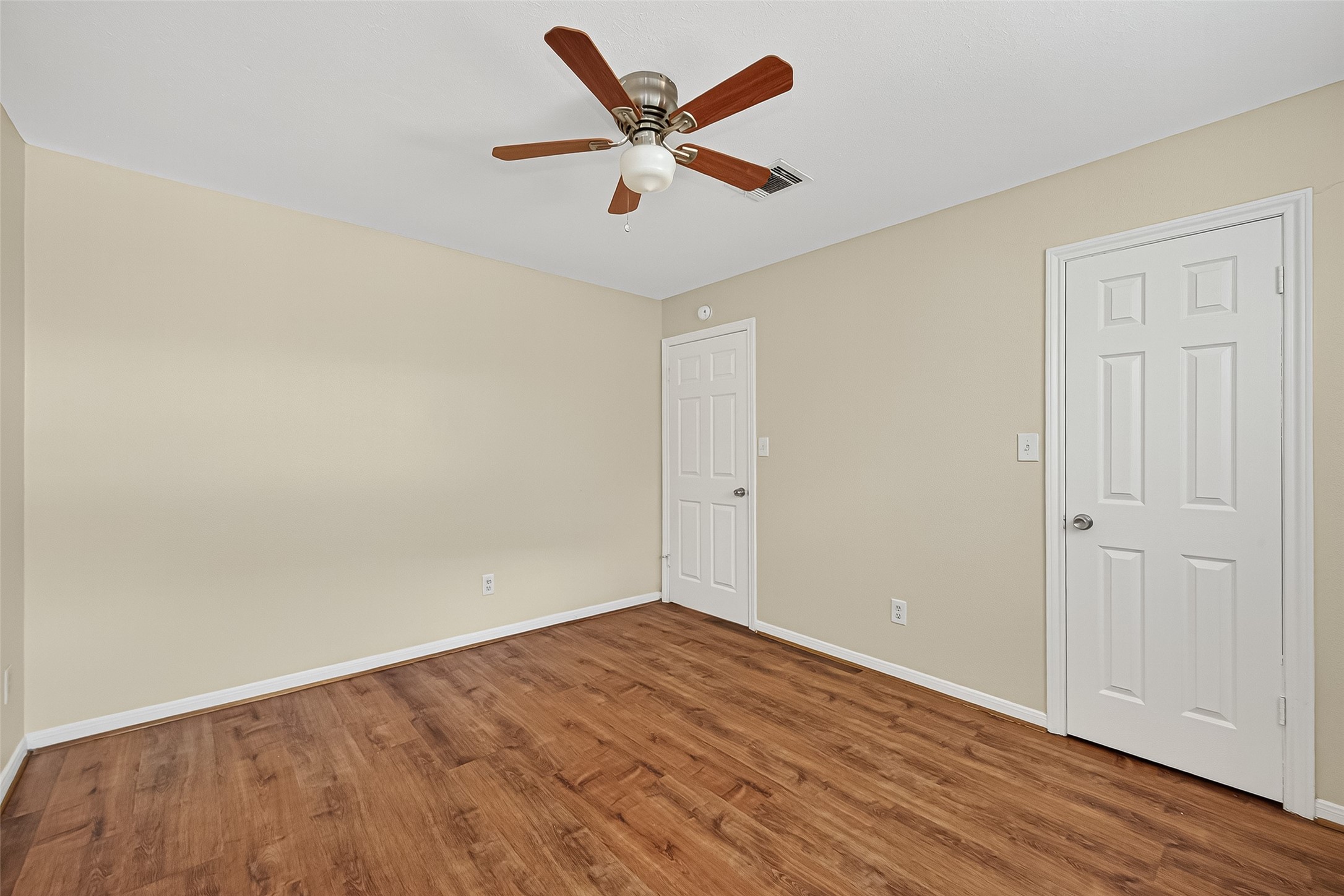 10815 Shawnbrook Drive Property Photo 27