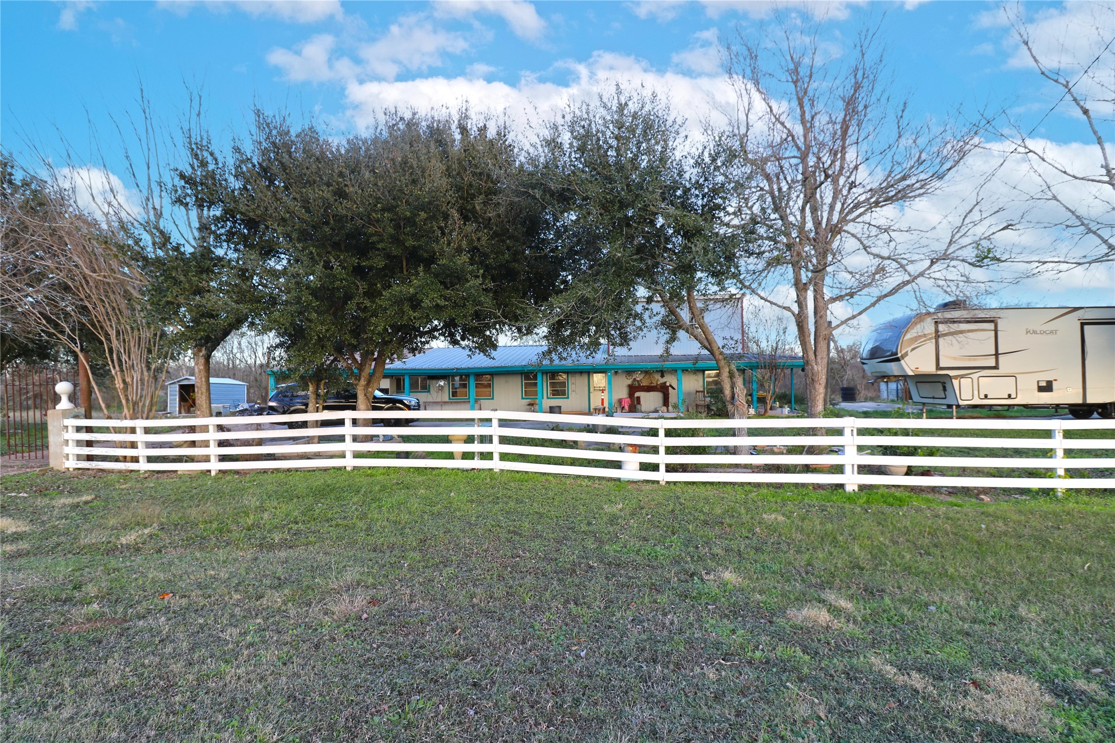 7738 Fm 331 Road Property Photo 1