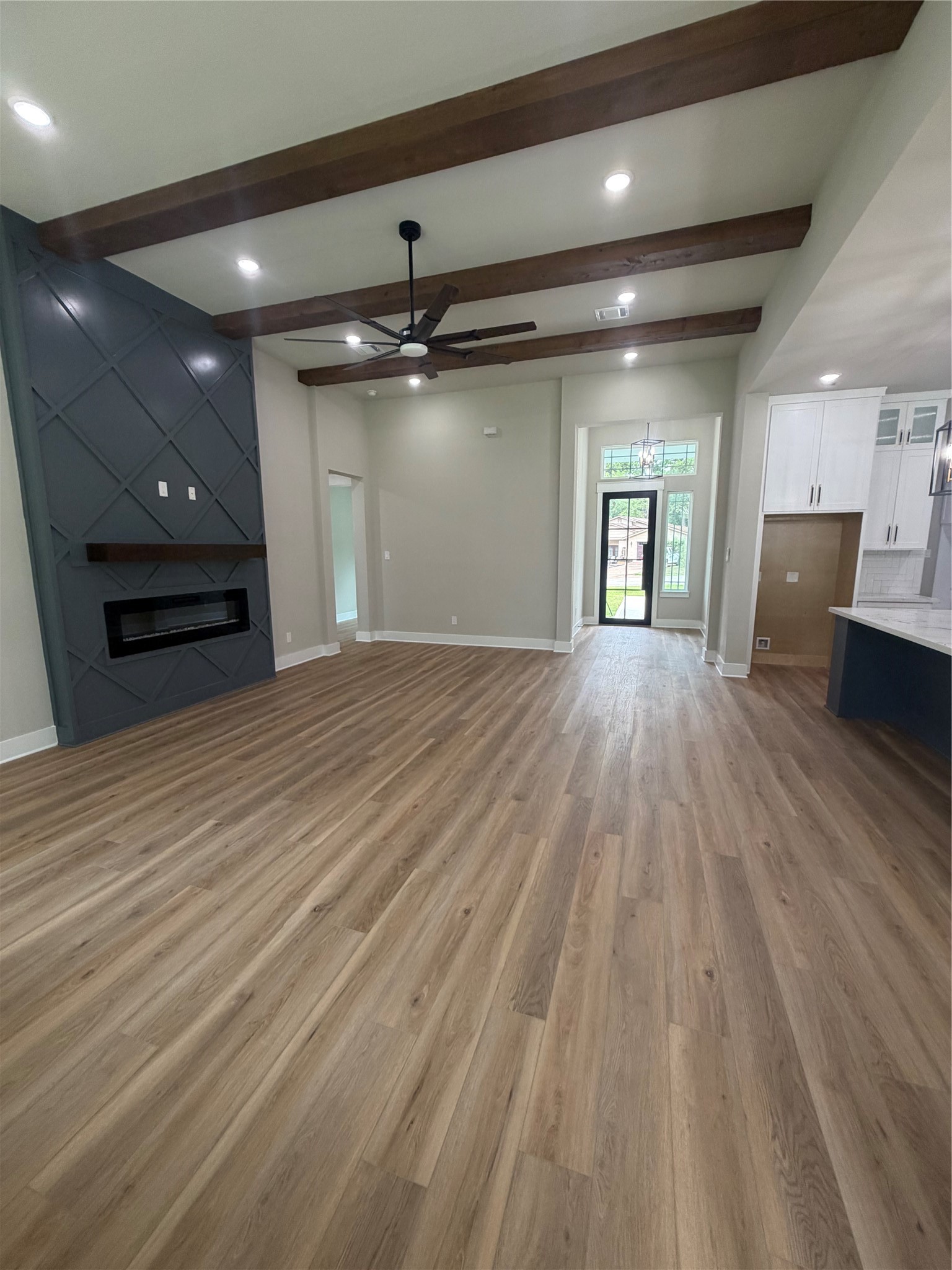 14209 Jamaica Circle Property Photo 7