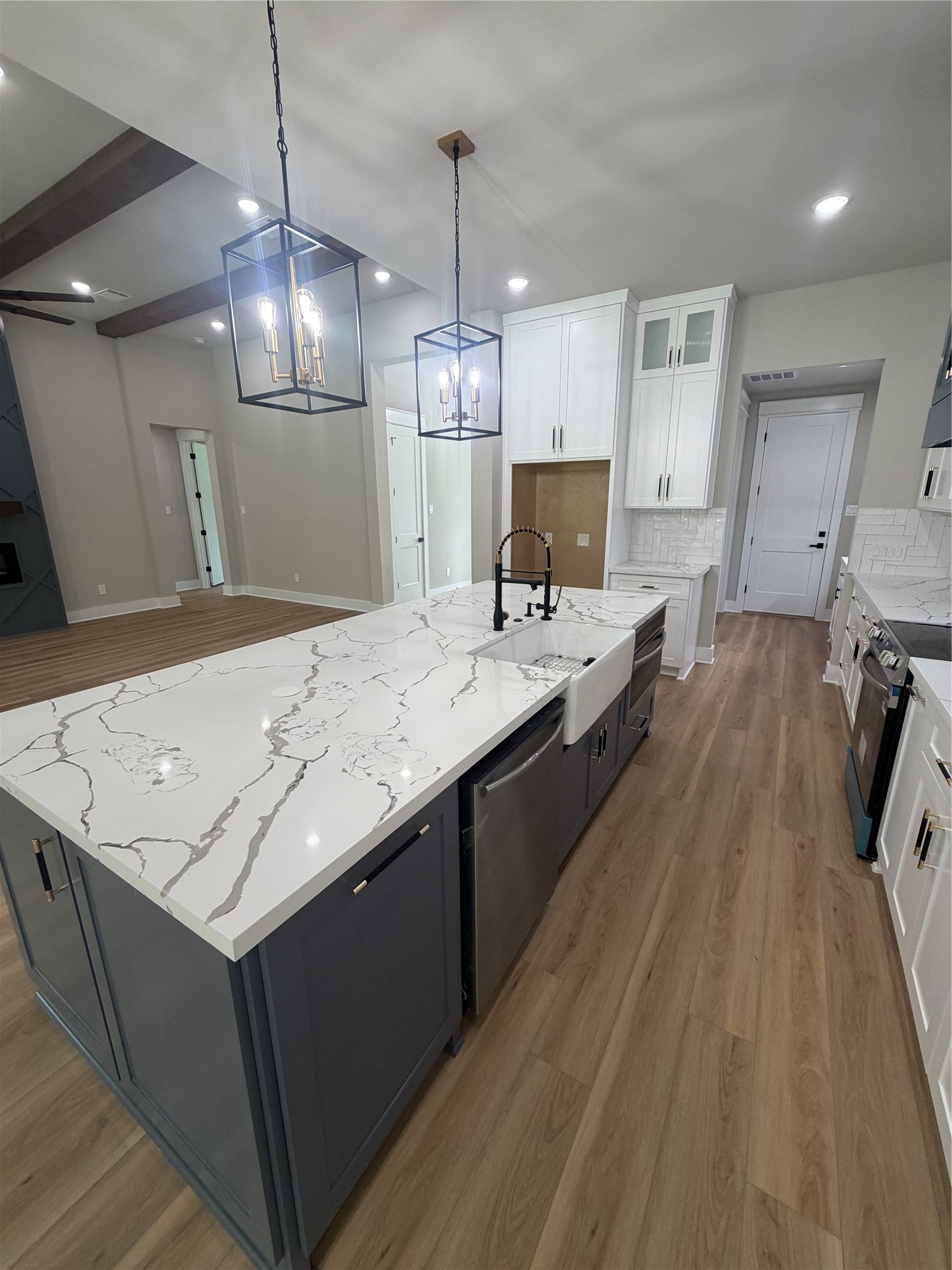 14209 Jamaica Circle Property Photo 9