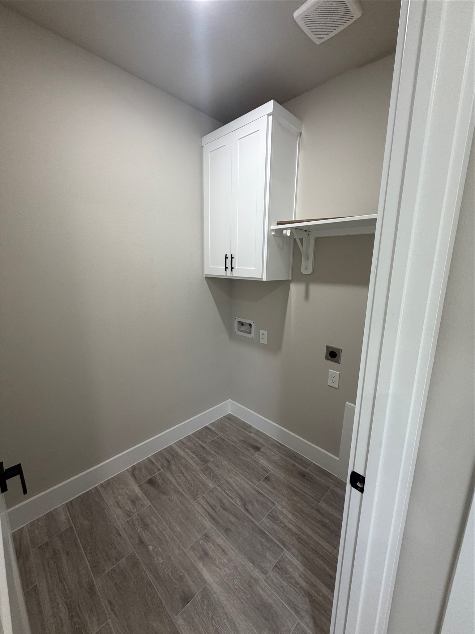 14209 Jamaica Circle Property Photo 14