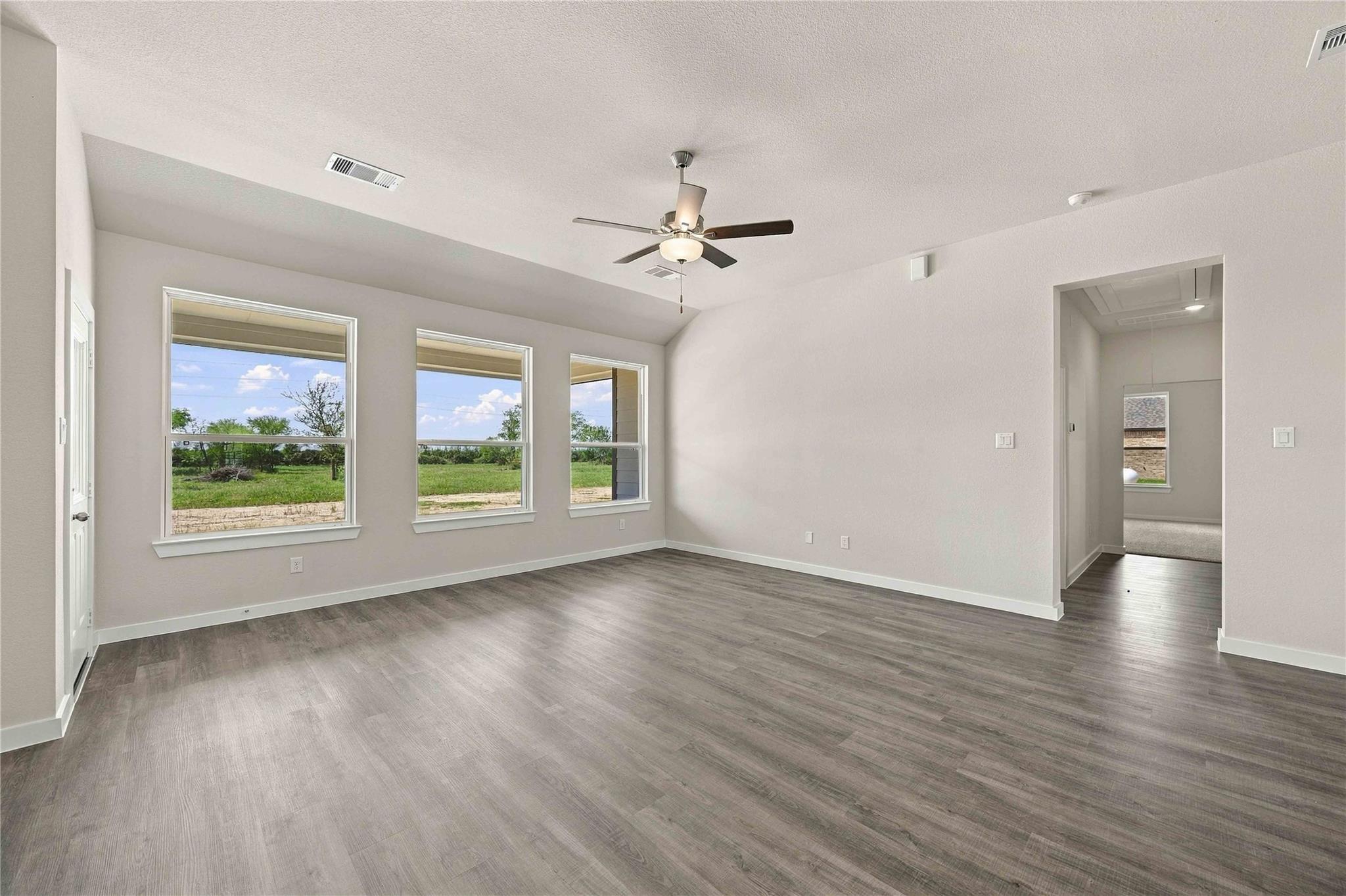 1338 Westfork Drive, Sealy Tx 77474 Property Photo 6