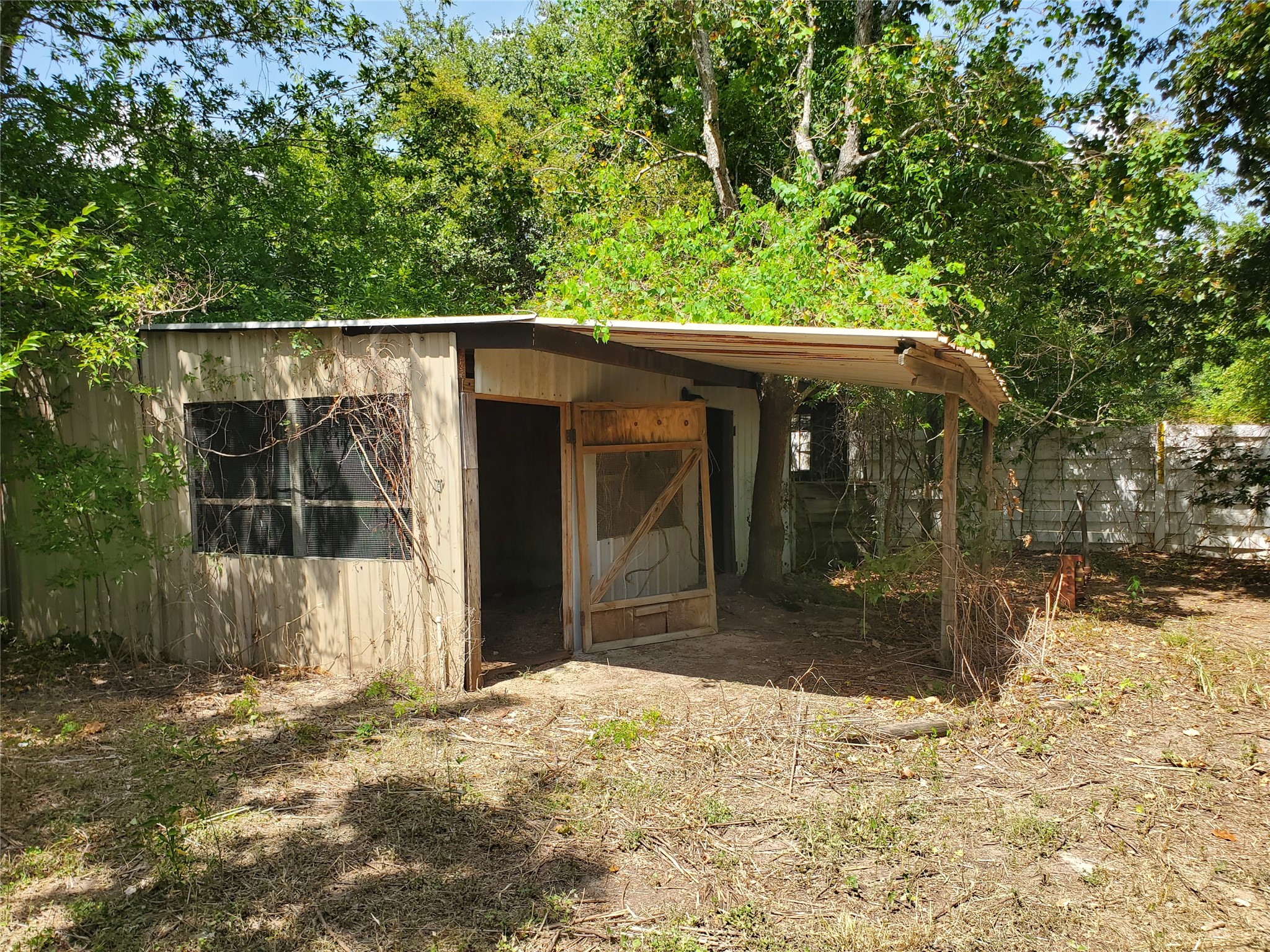 25121 Lakeview Road A Property Photo 14