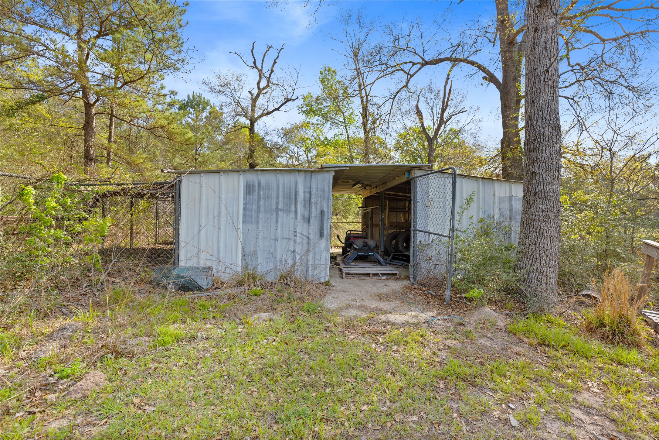 110 Southwood Forest Road Property Photo 37