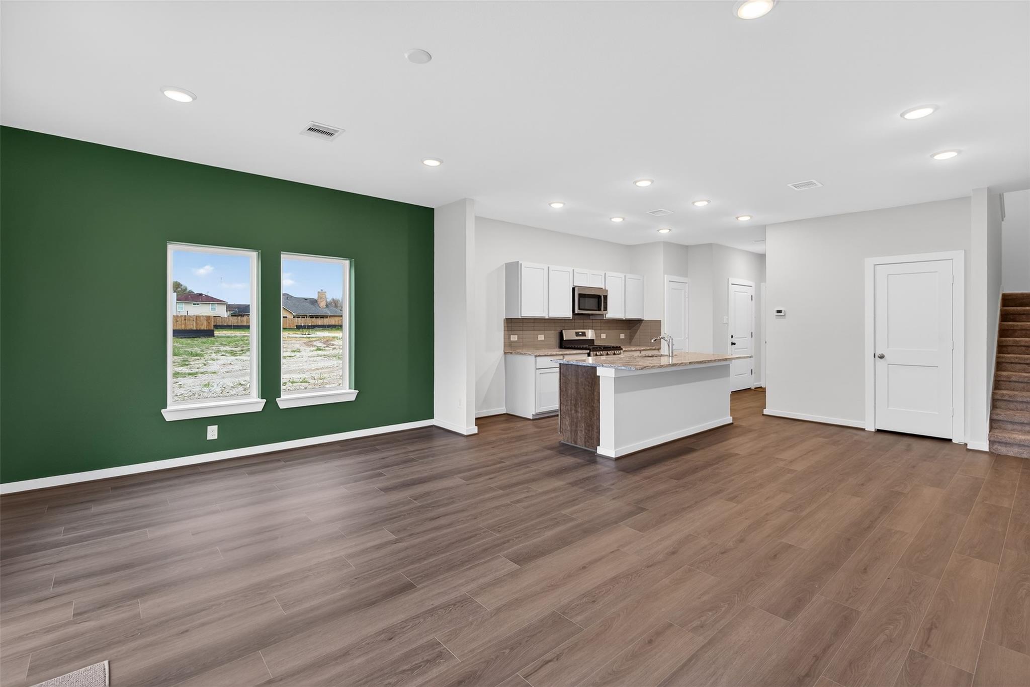 9113 Highland Northern Way, Houston Tx 77088 Property Photo 12