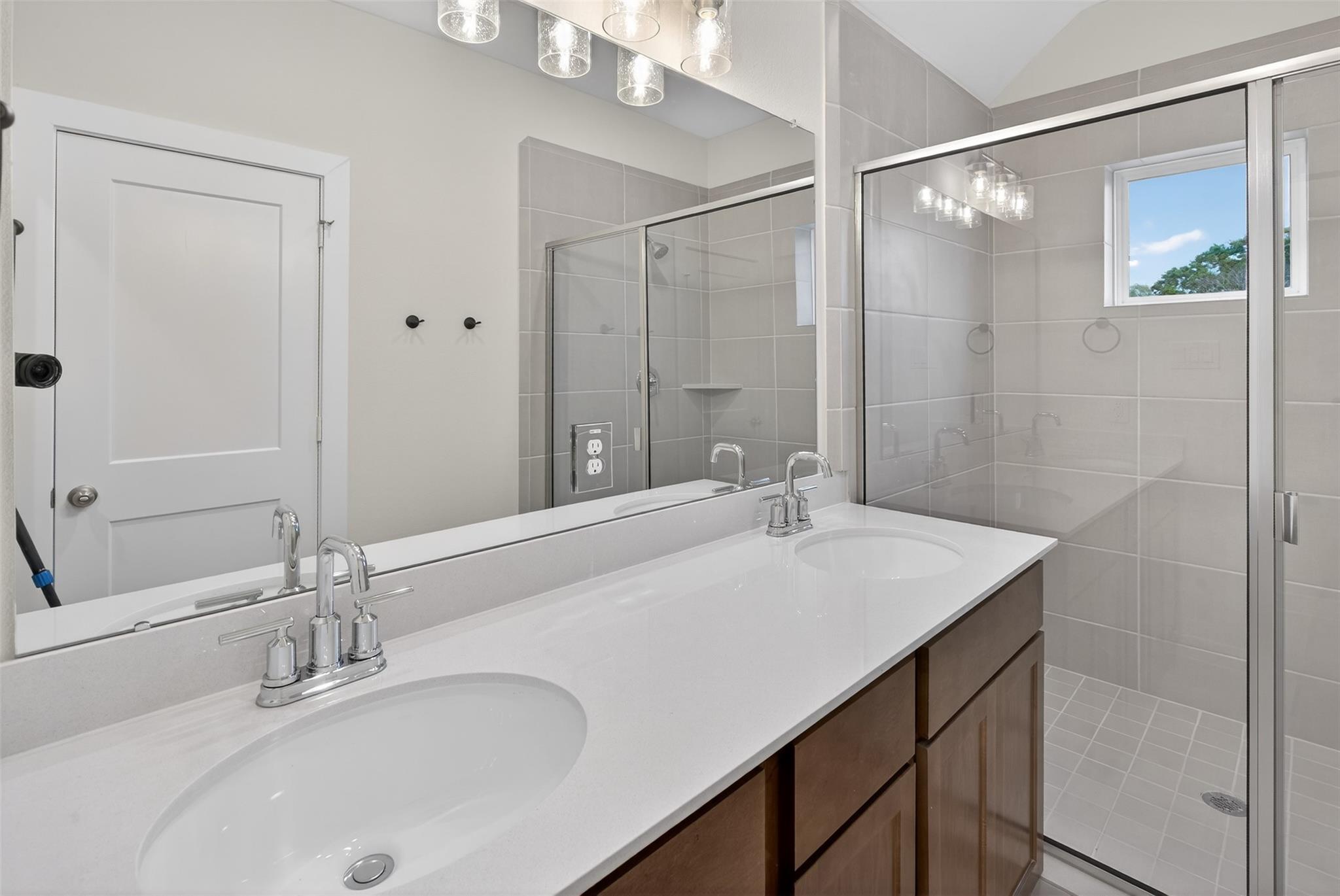 9113 Highland Northern Way, Houston Tx 77088 Property Photo 23