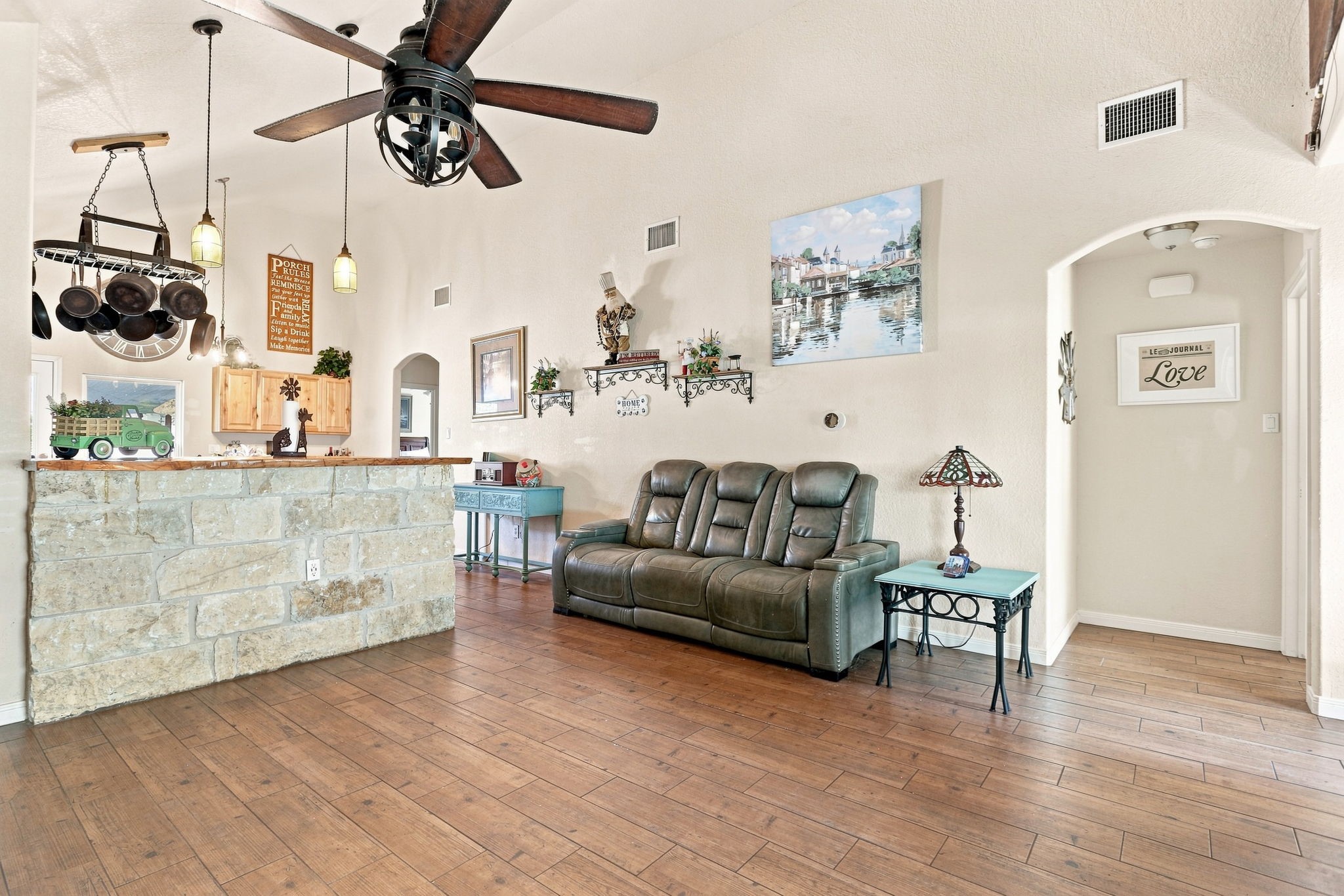 1463 Ramble Hills Property Photo 8