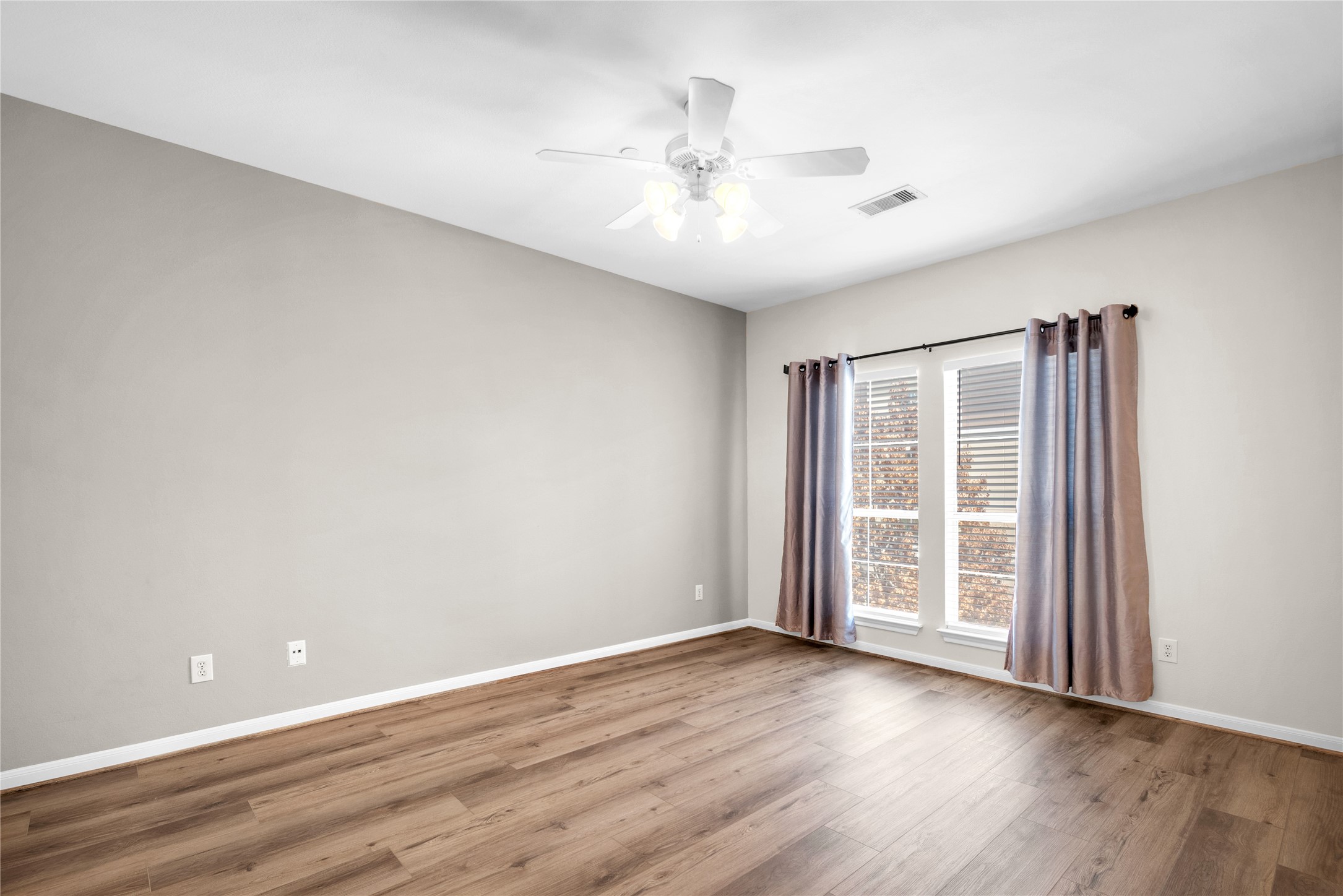 3001 Murworth Drive 1805 Property Photo 15