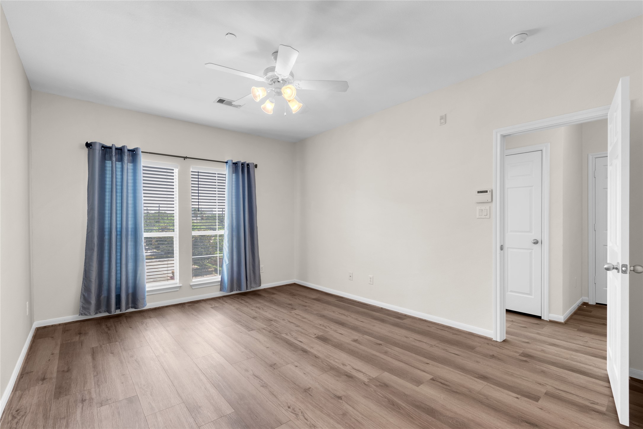 3001 Murworth Drive 1805 Property Photo 16
