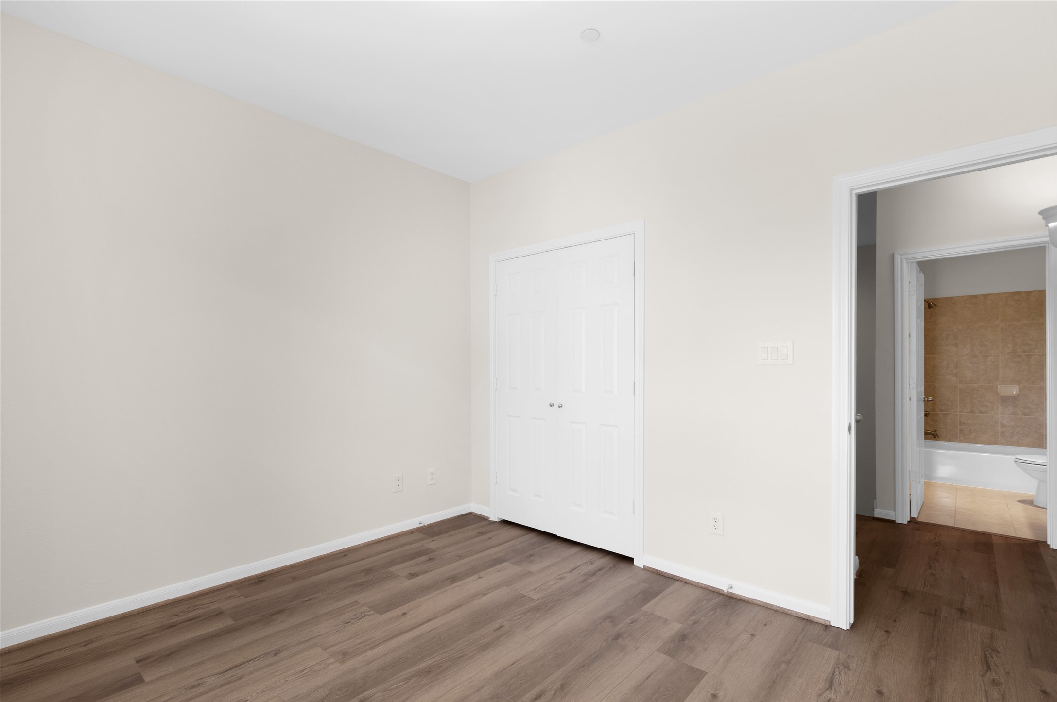 3001 Murworth Drive 1805 Property Photo 18