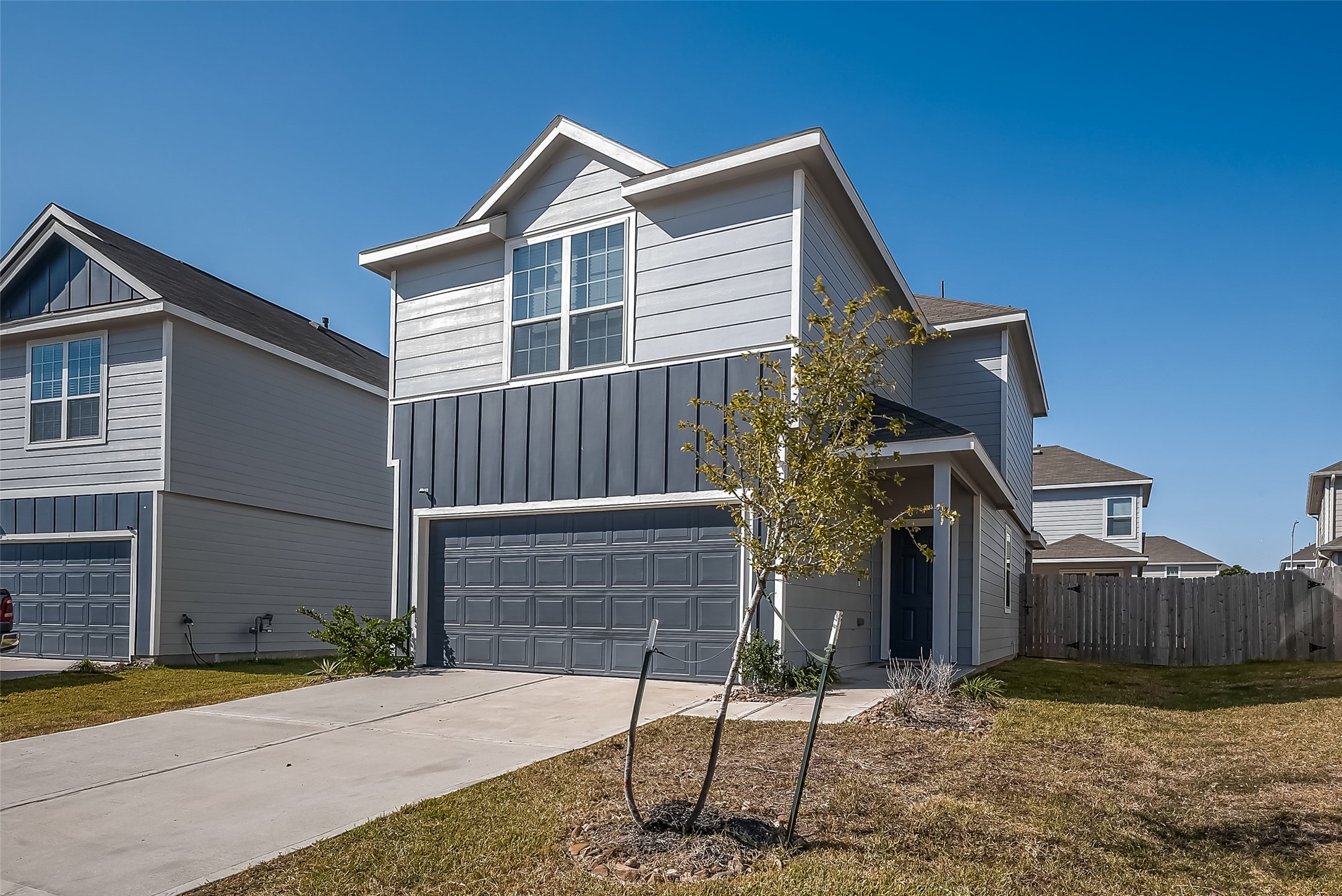 22015 Imperious Park Way Property Photo 6