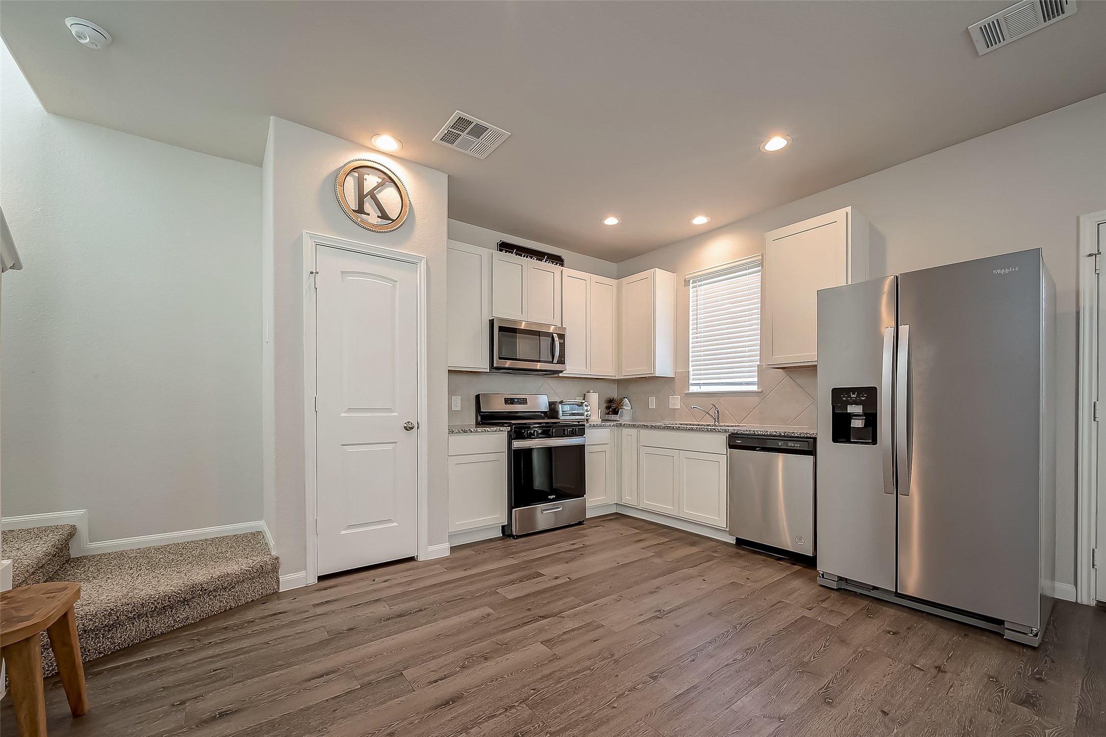 22015 Imperious Park Way Property Photo 12