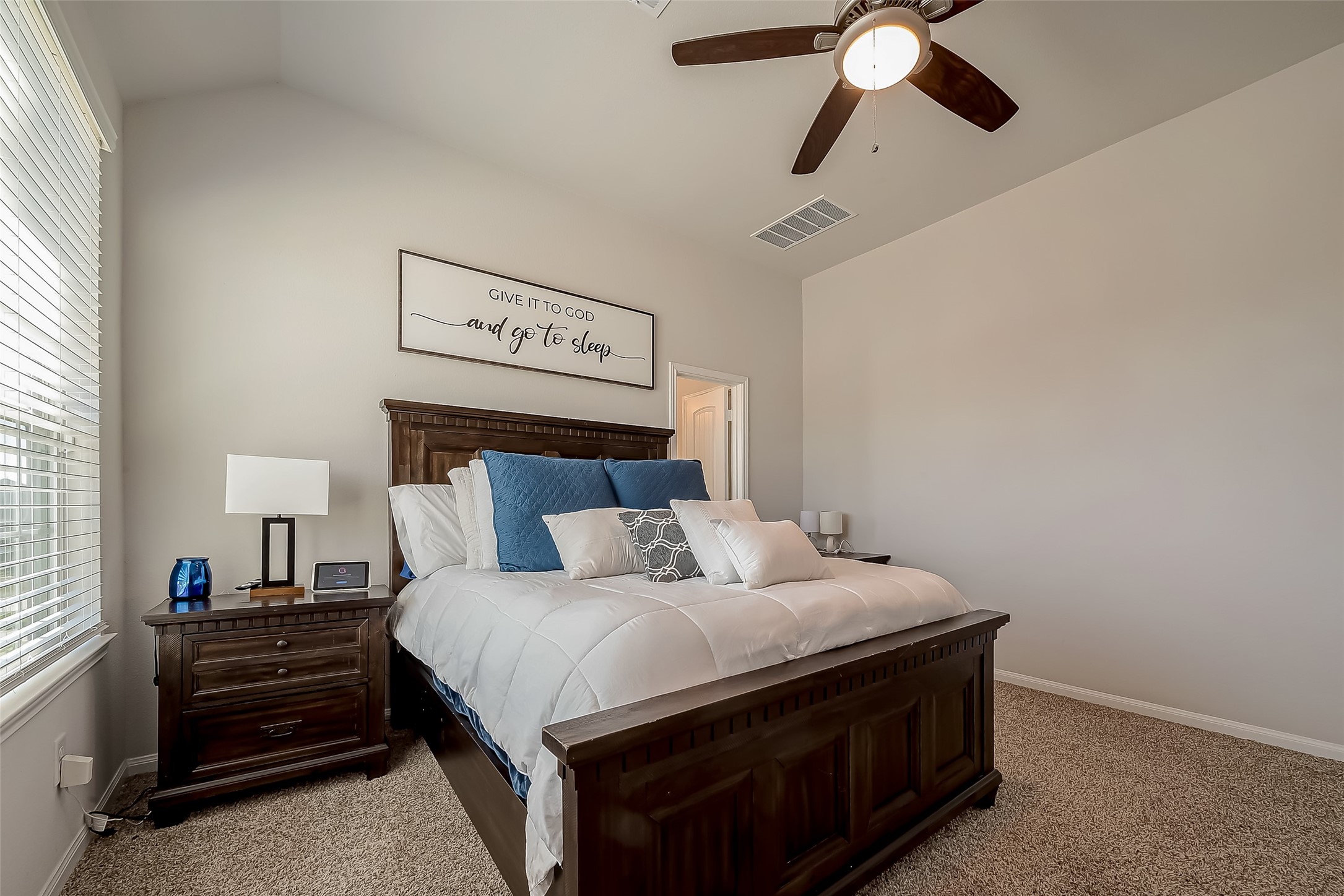22015 Imperious Park Way Property Photo 28