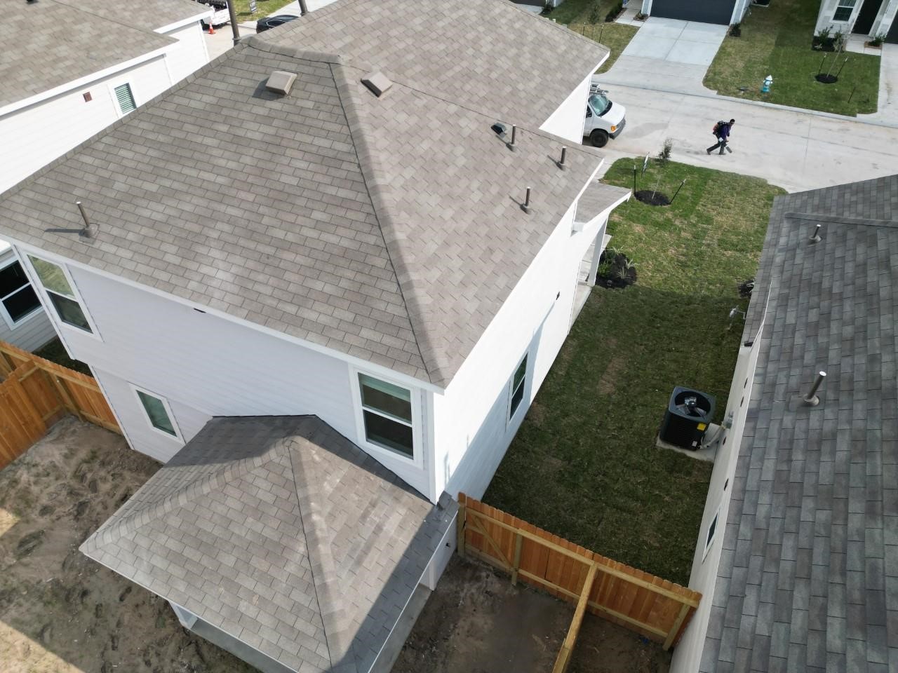 22015 Imperious Park Way Property Photo 39