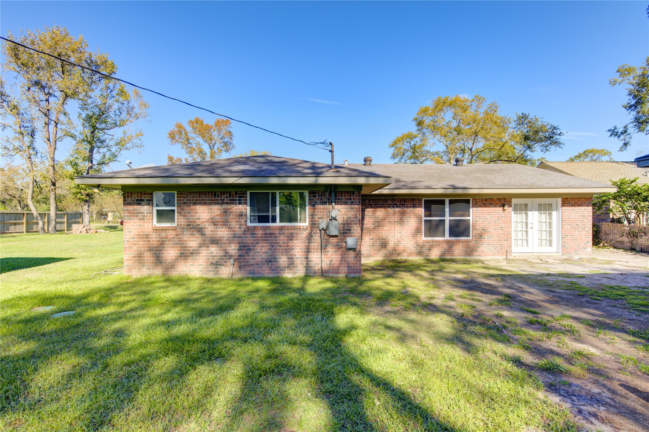 16523 Rawhide Trail Property Photo 2