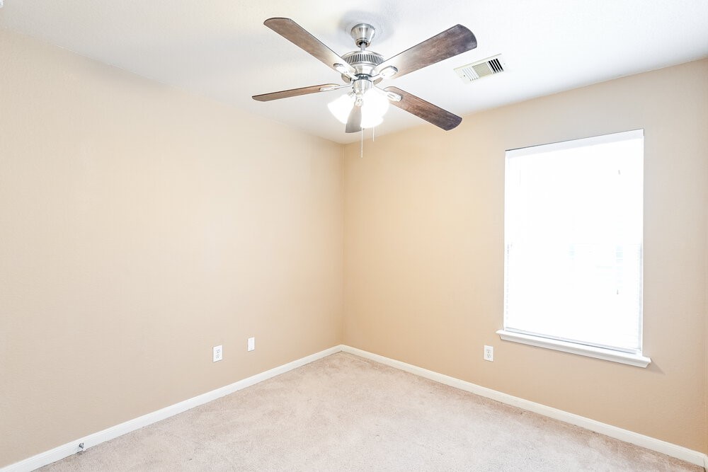 22123 Greengate Drive Property Photo 13